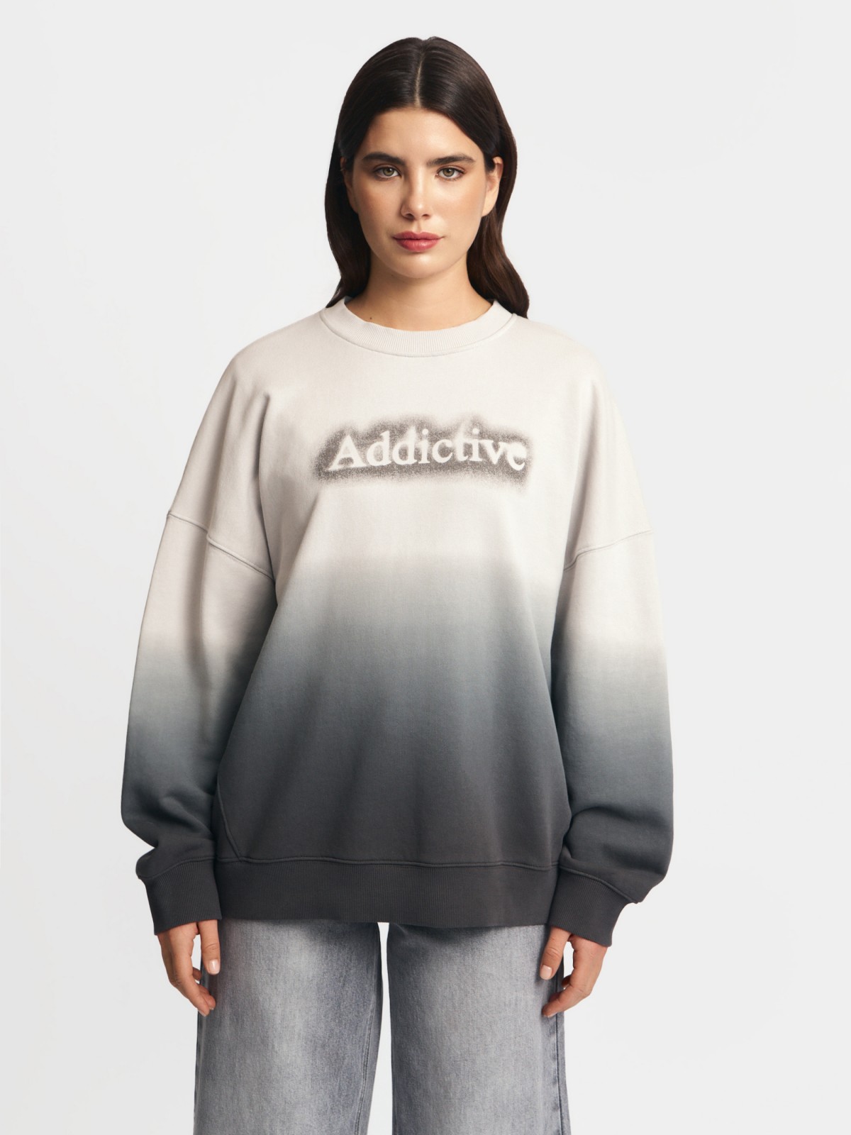 Свитшот оверсайз с надписью