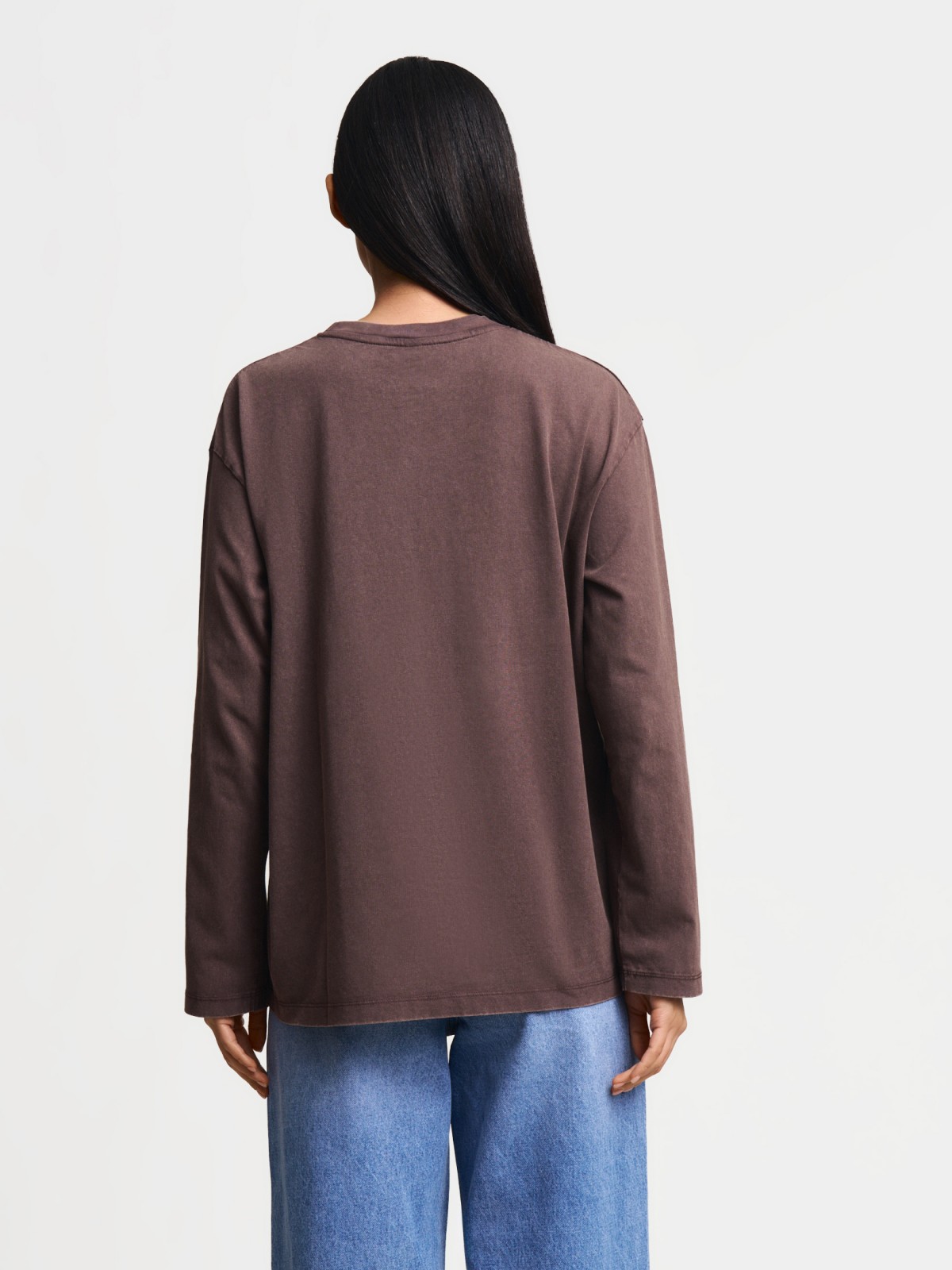 Трикотажный оверсайз лонгслив из хлопка