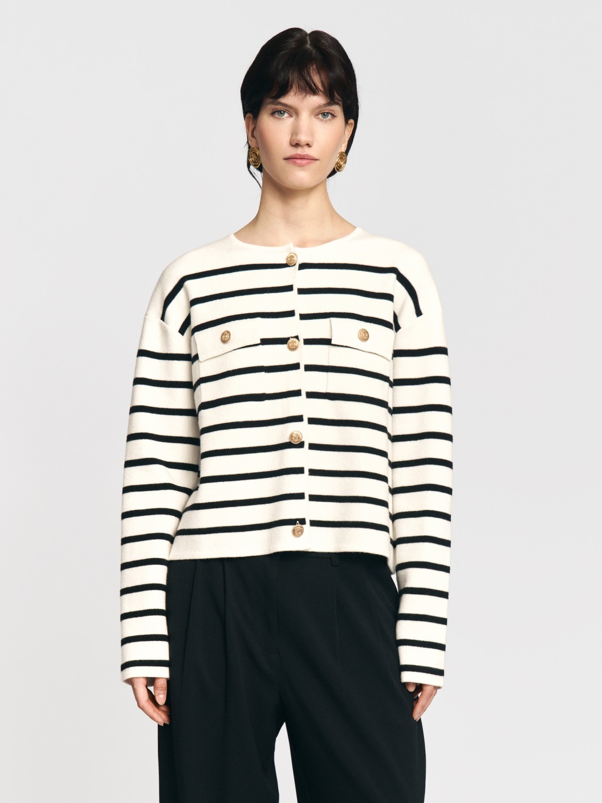 Короткий кардиган-жакет в полоску на пуговицах