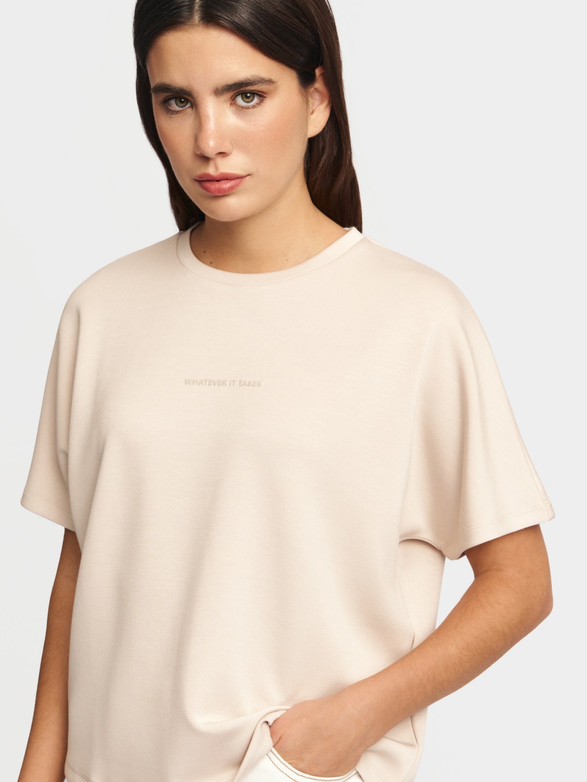 Футболка с принтом-надписью