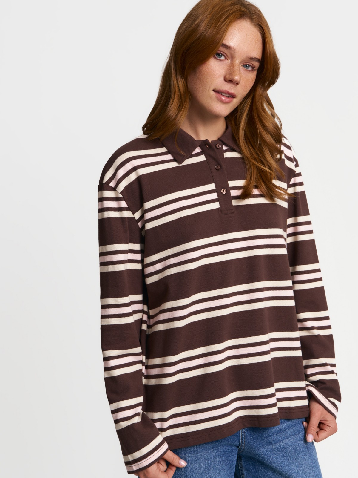 Трикотажный джемпер-лонгслив в полоску с воротником поло