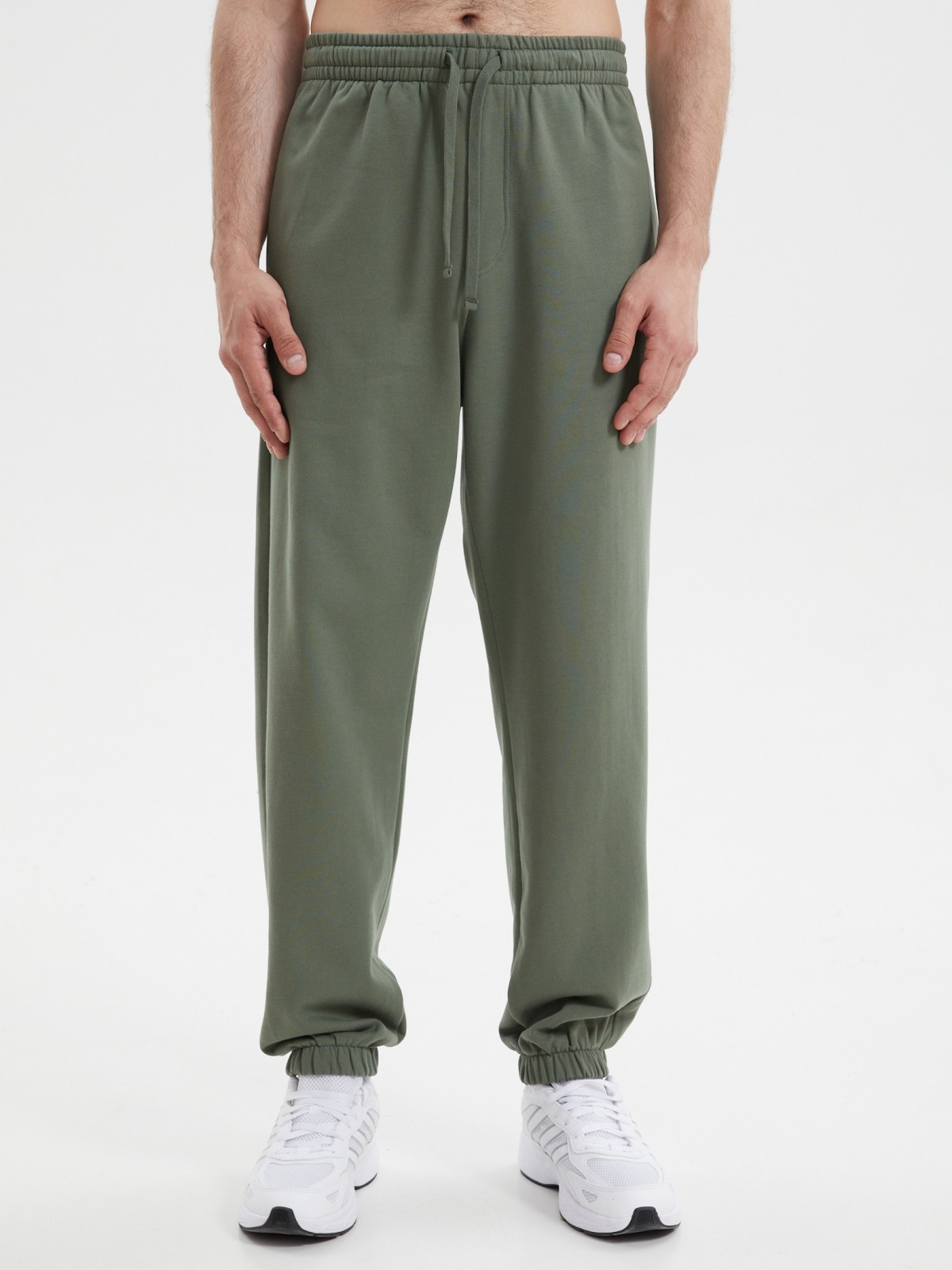 Утеплённые брюки-джоггеры из хлопка с начёсом