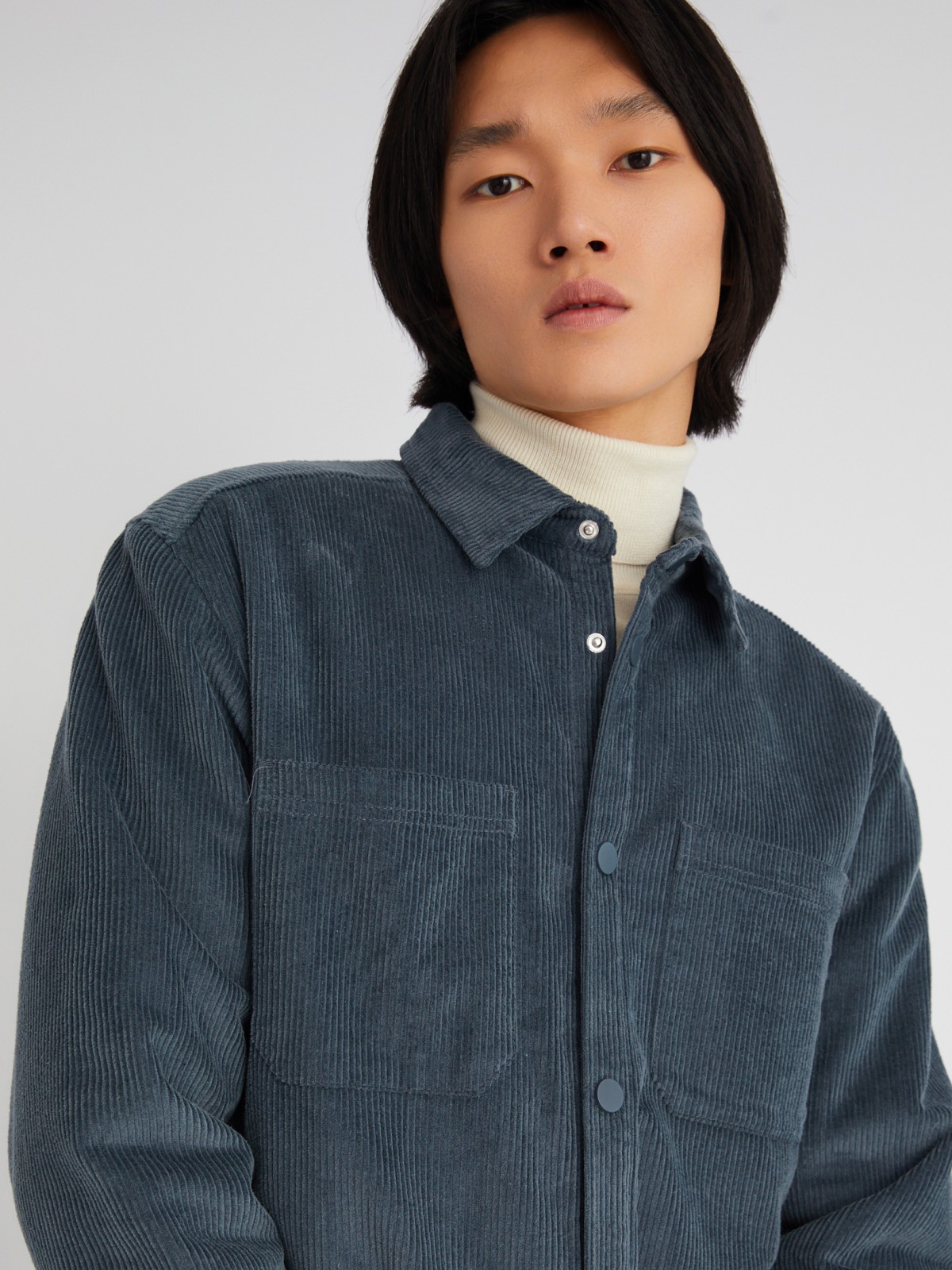 Утеплённая вельветовая куртка-рубашка на синтепоне zolla 013325159134, цвет синий, размер M - фото 4
