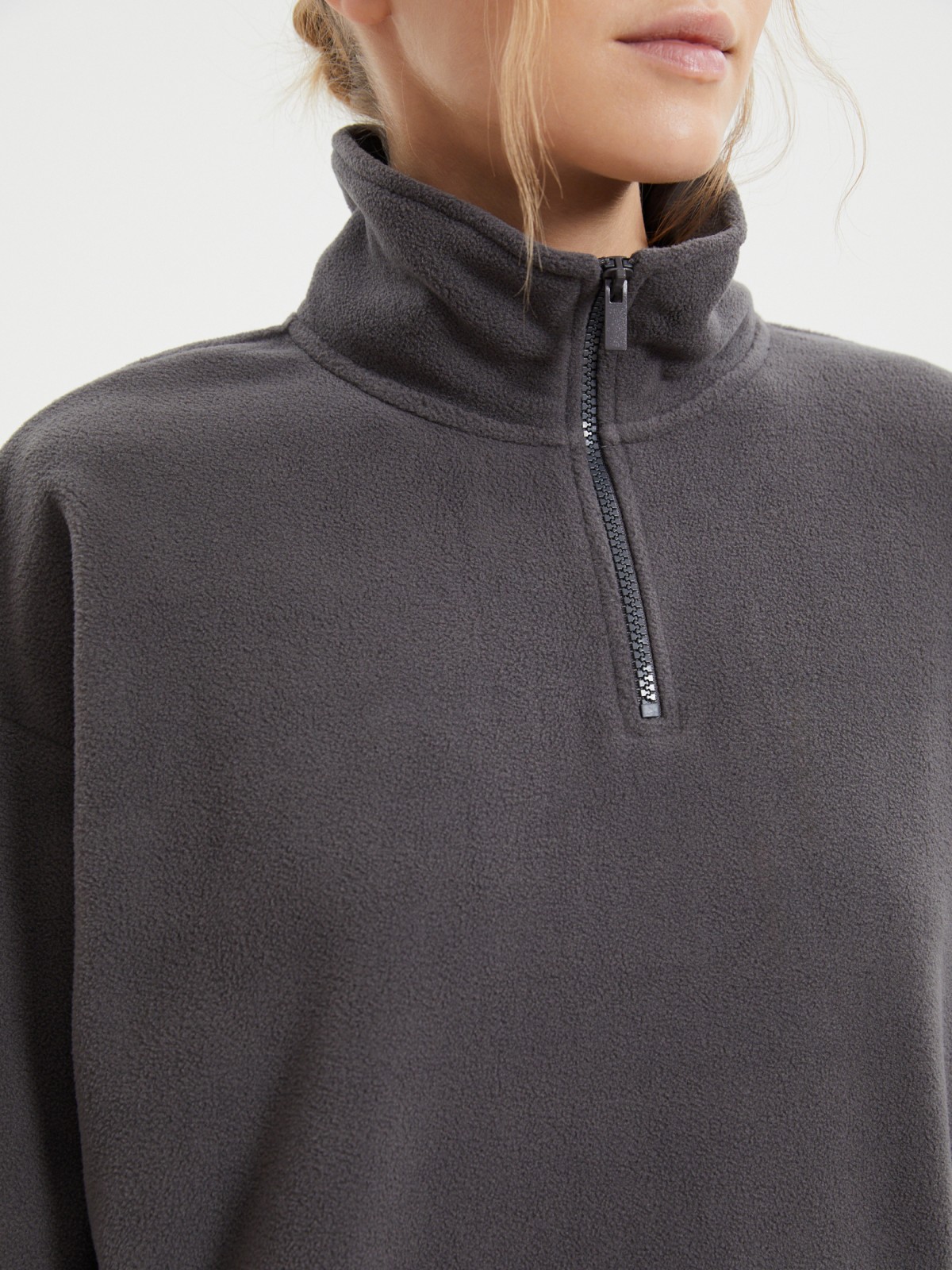 Свитшот из флиса с горлом на молнии