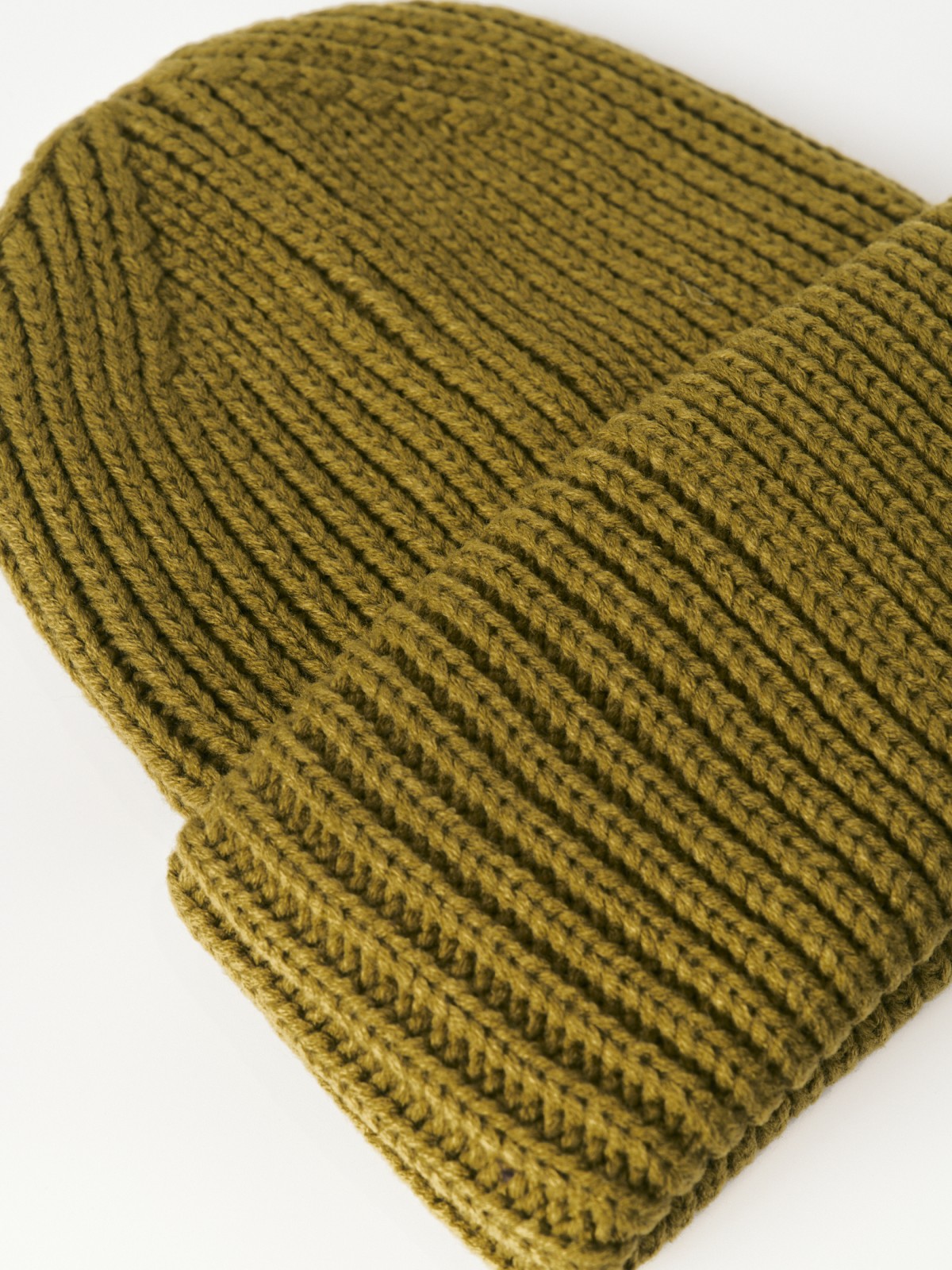 Вязаная шапка-бини