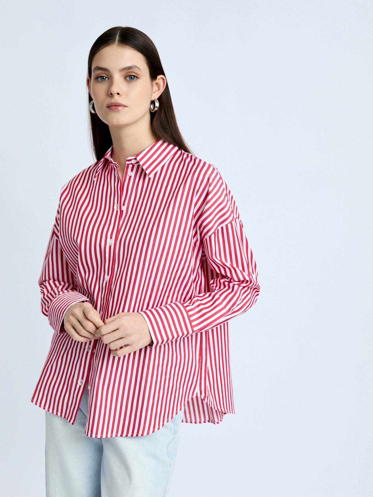 Рубашка оверсайз силуэта с узором в полоску