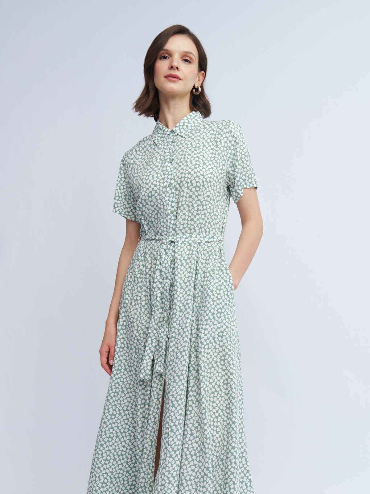 Платье-рубашка из вискозы с поясом