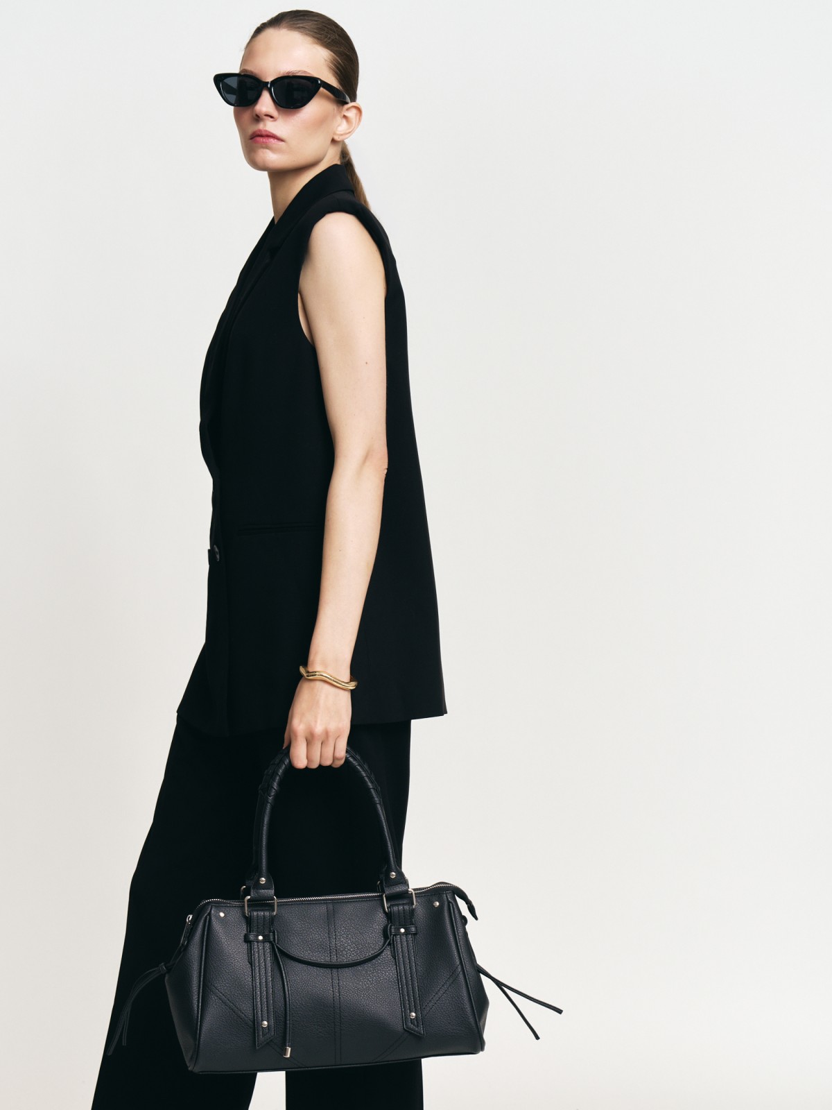 Классический удлинённый жилет на пуговицах