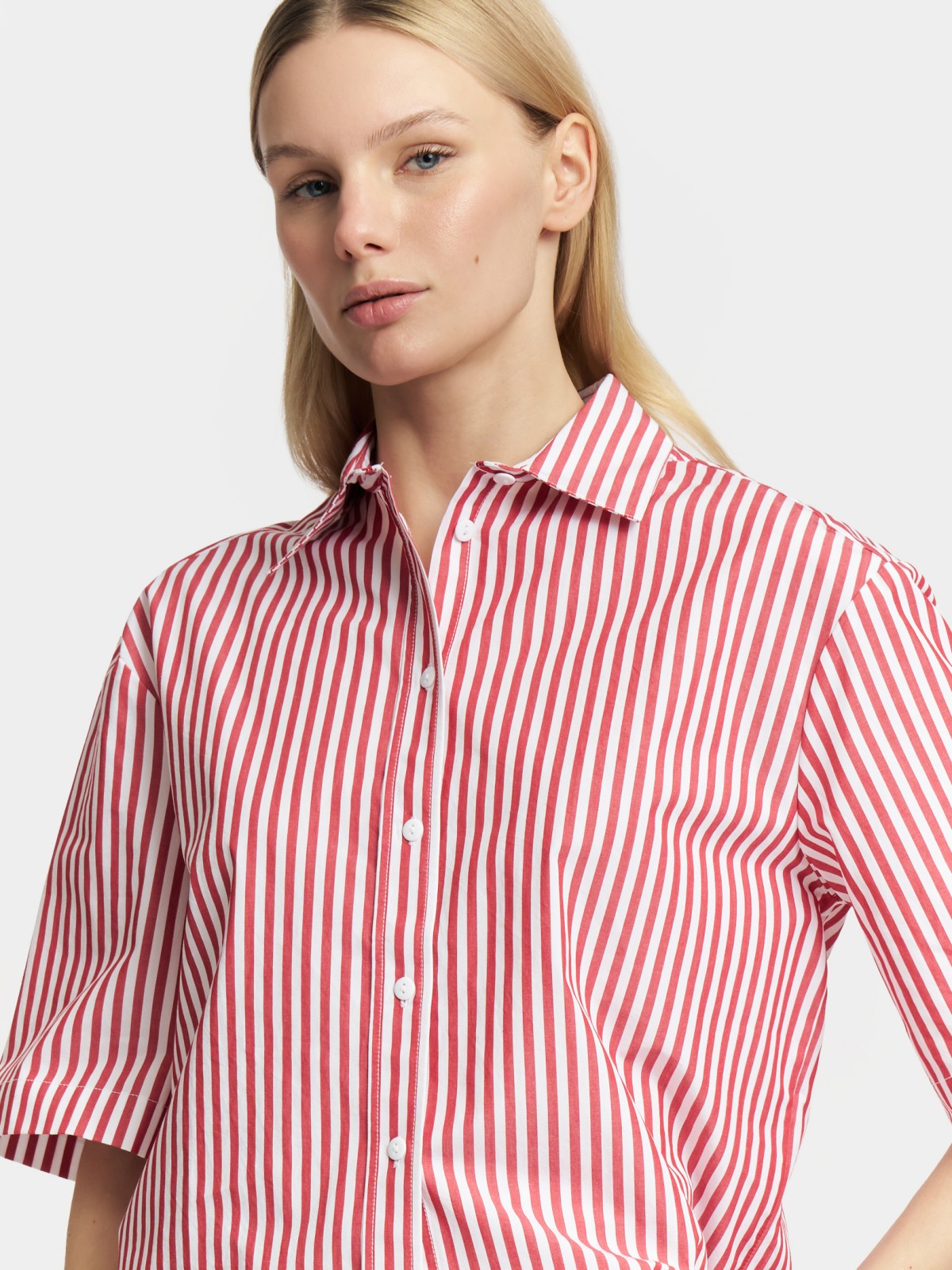 Рубашка из хлопка с коротким рукавом