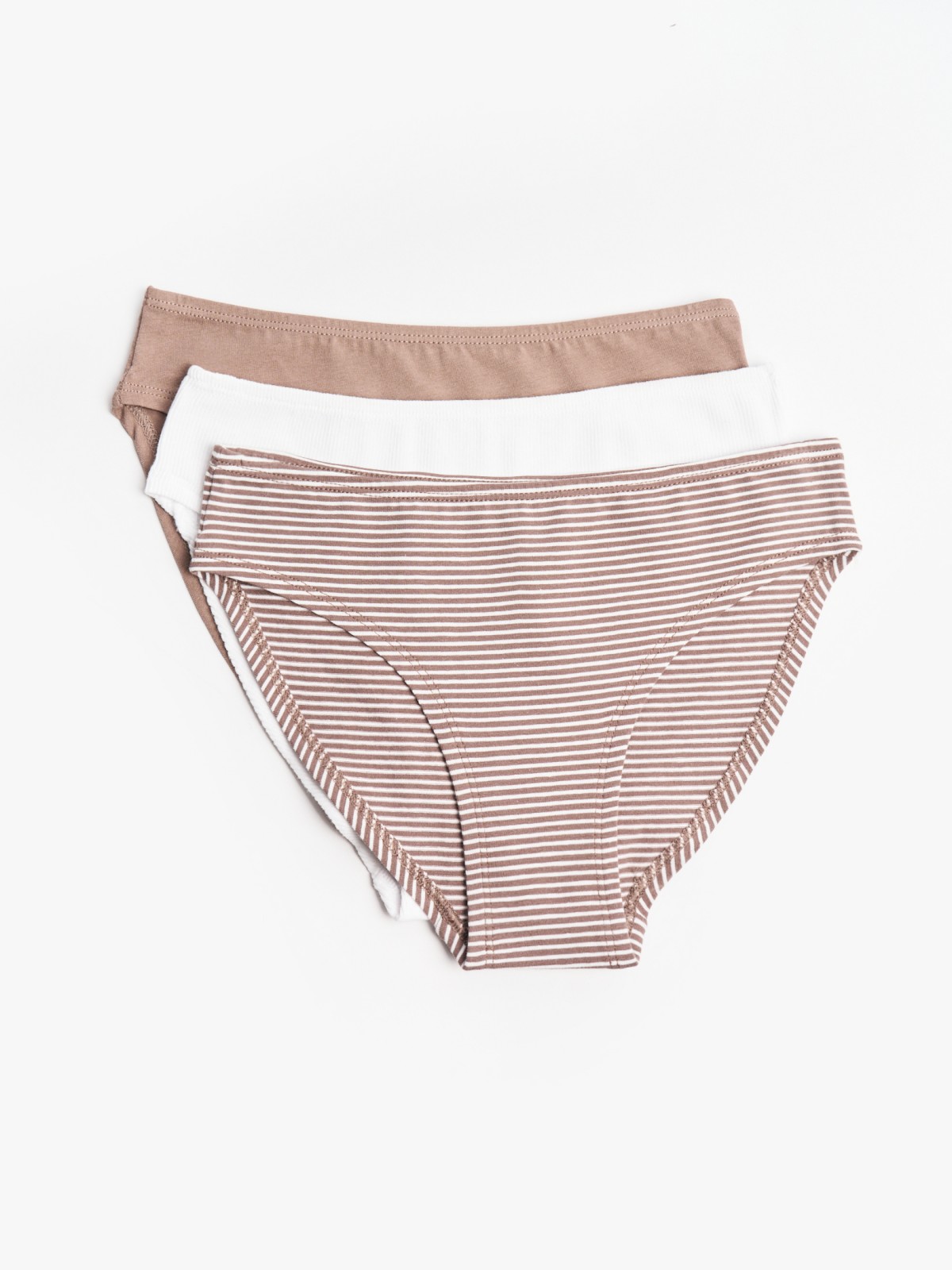 Набор трусов из хлопка (3 шт. в комплекте)