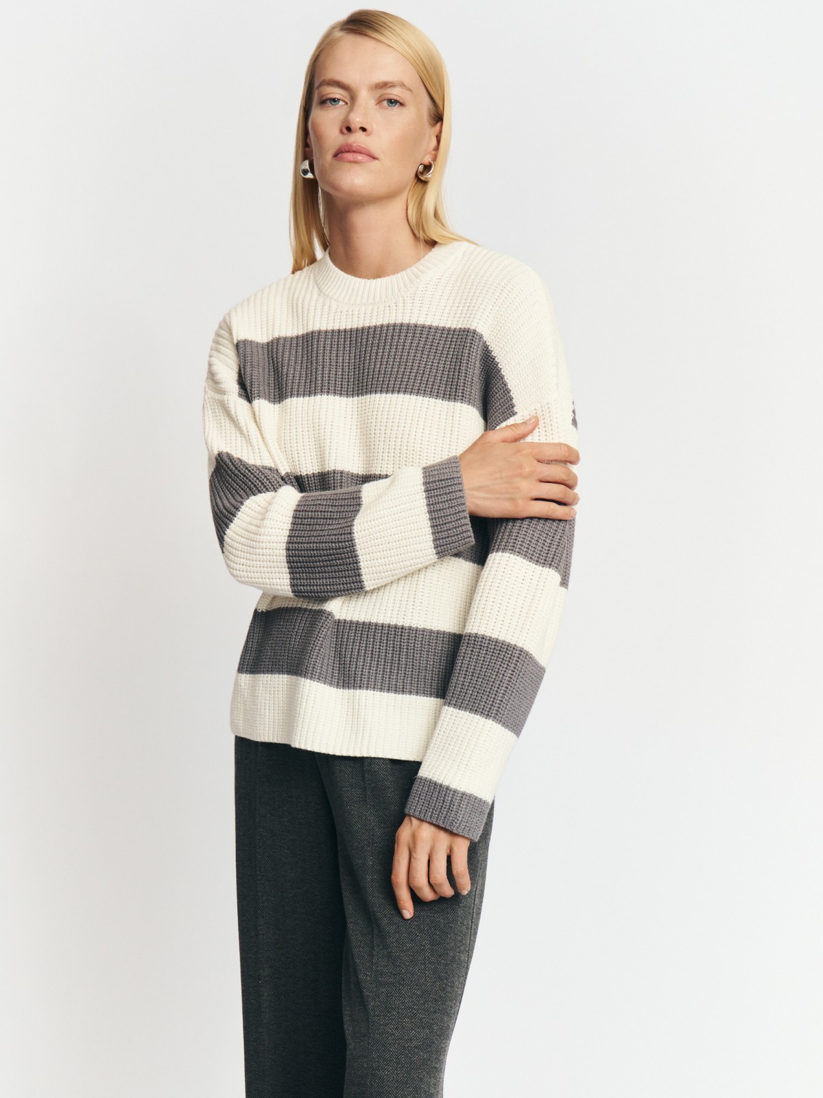 Вязаный джемпер в полоску