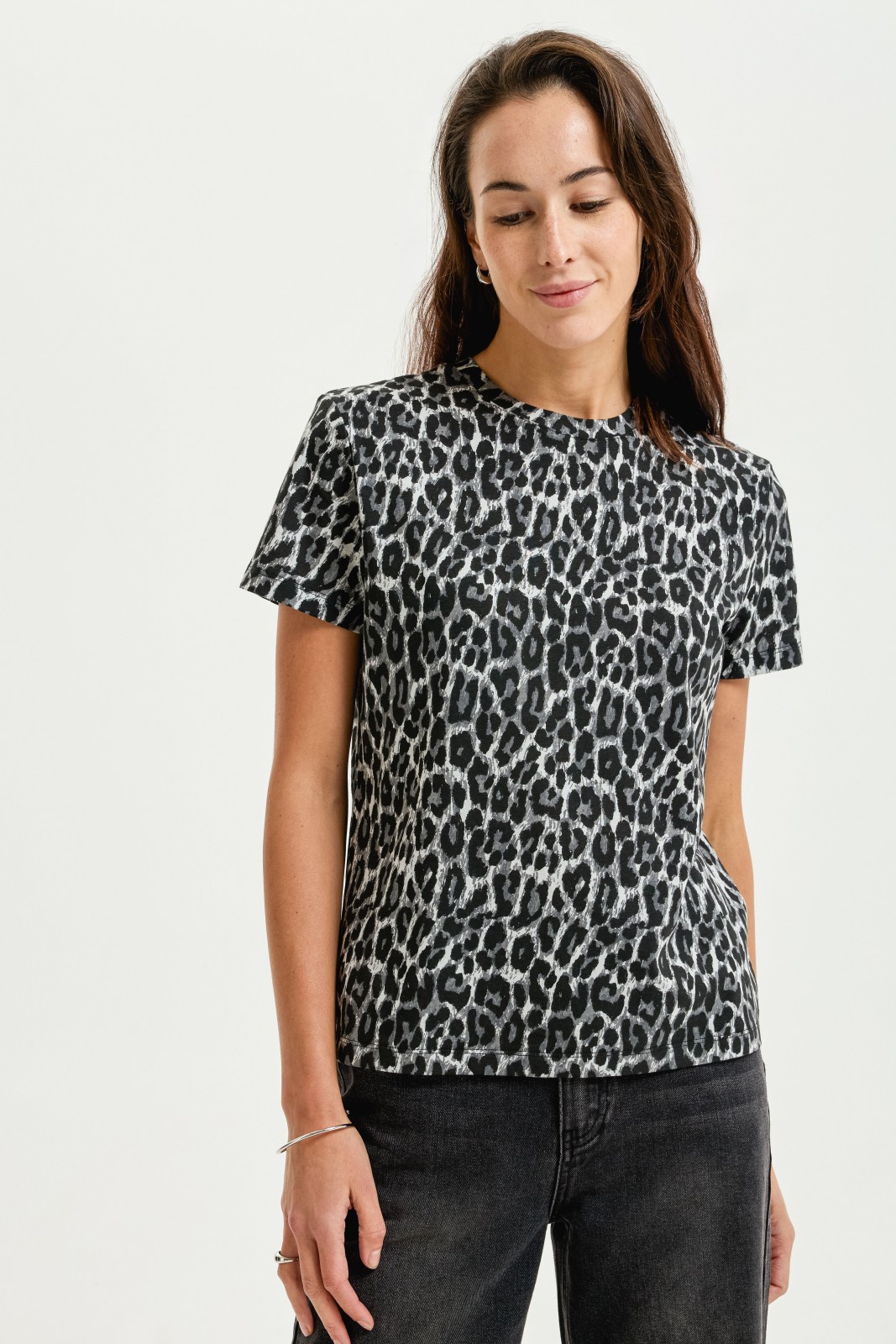 Футболка из хлопка с леопардовым принтом