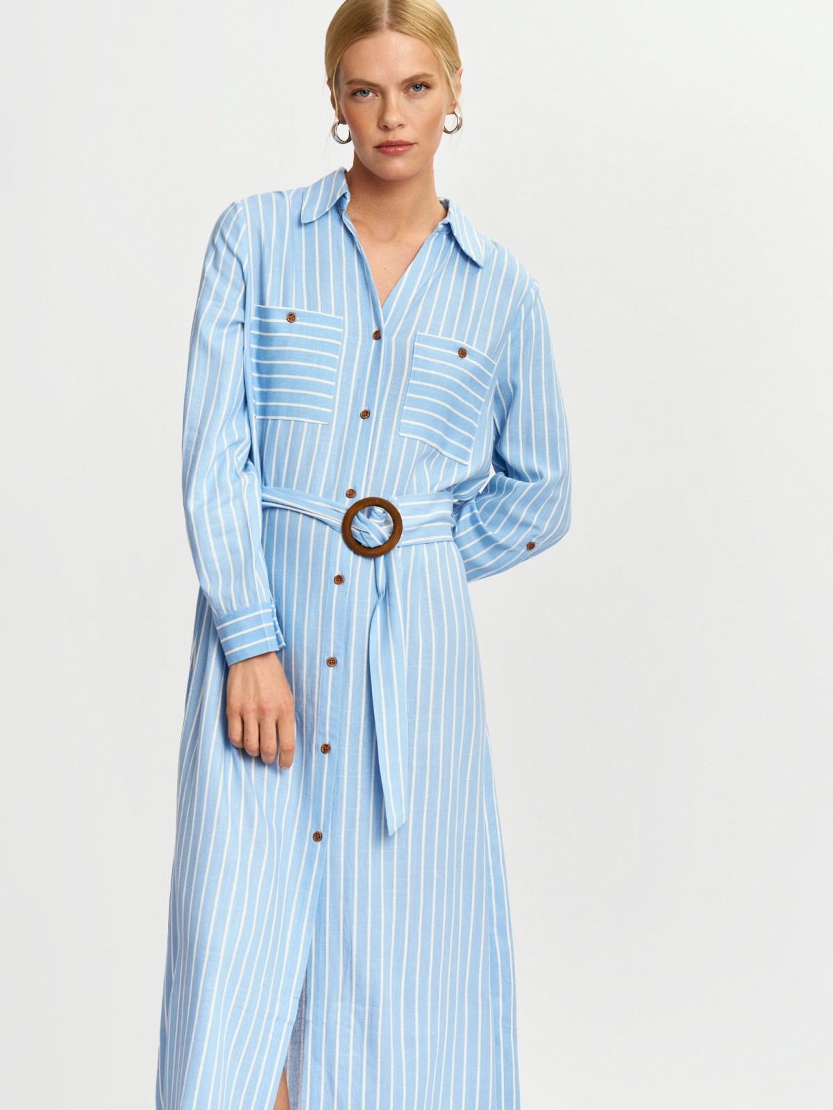 Льняное платье-рубашка с поясом