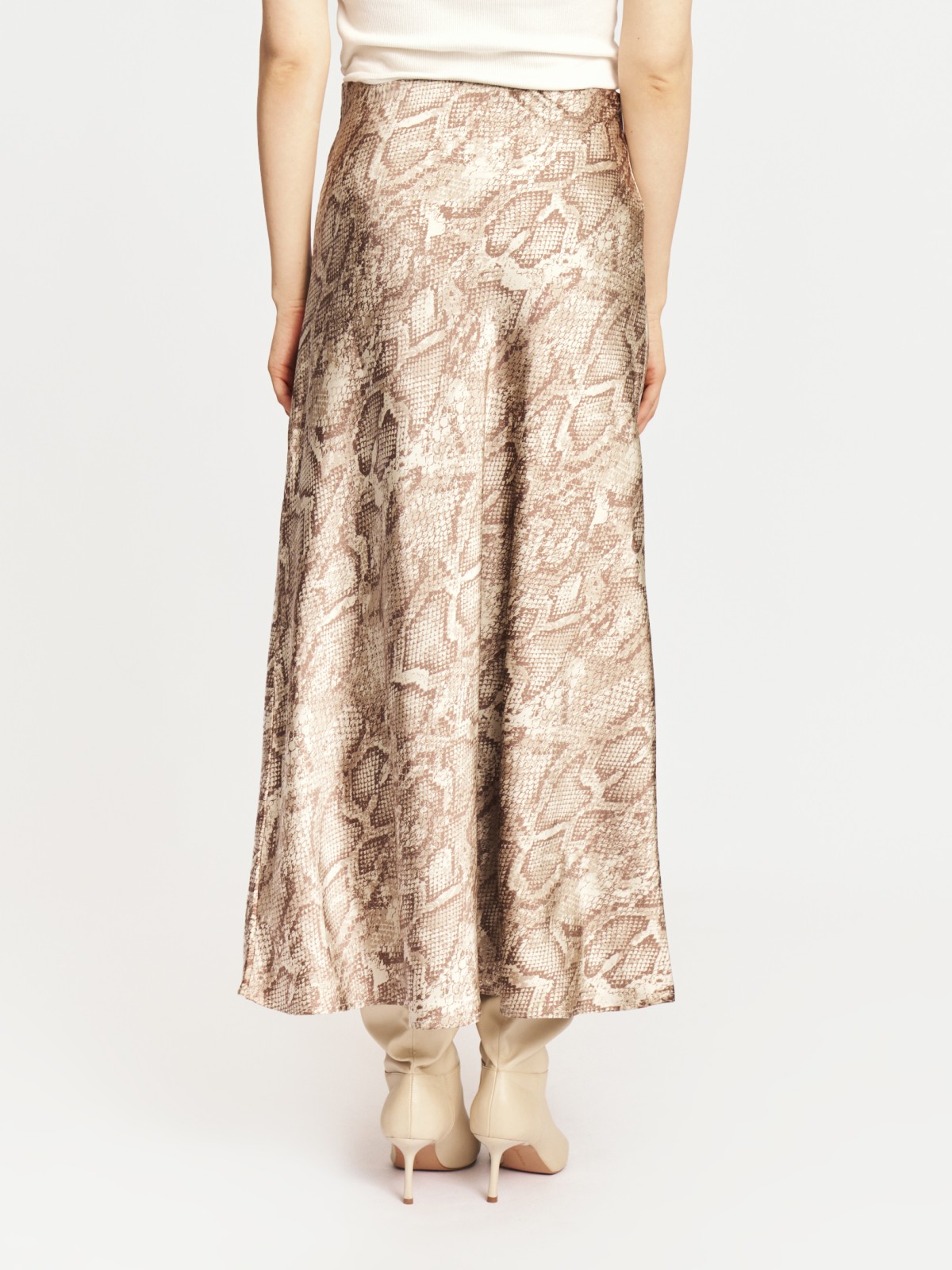 Атласная юбка миди на резинке с принтом