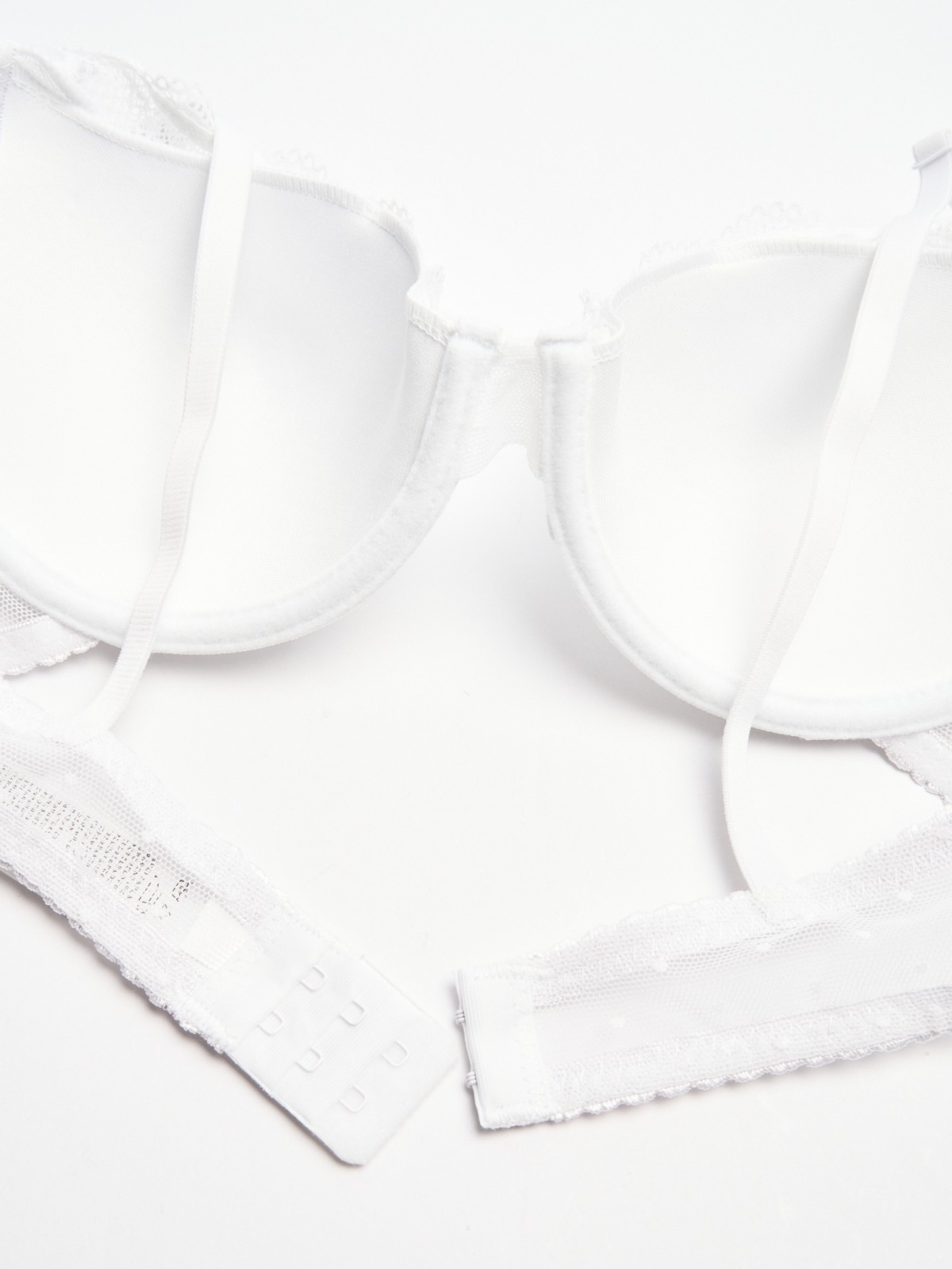 Бюстгальтер на косточках с кружевом