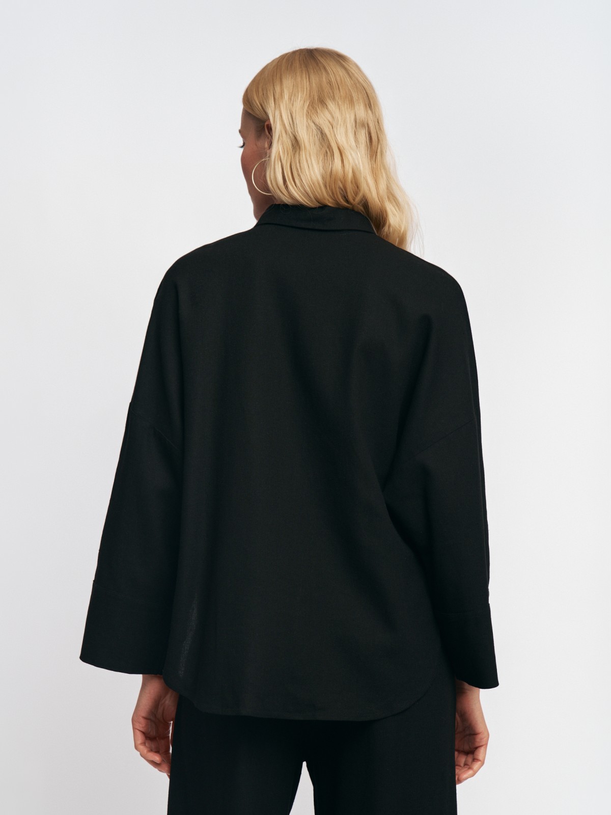 Льняная рубашка с укороченным рукавом