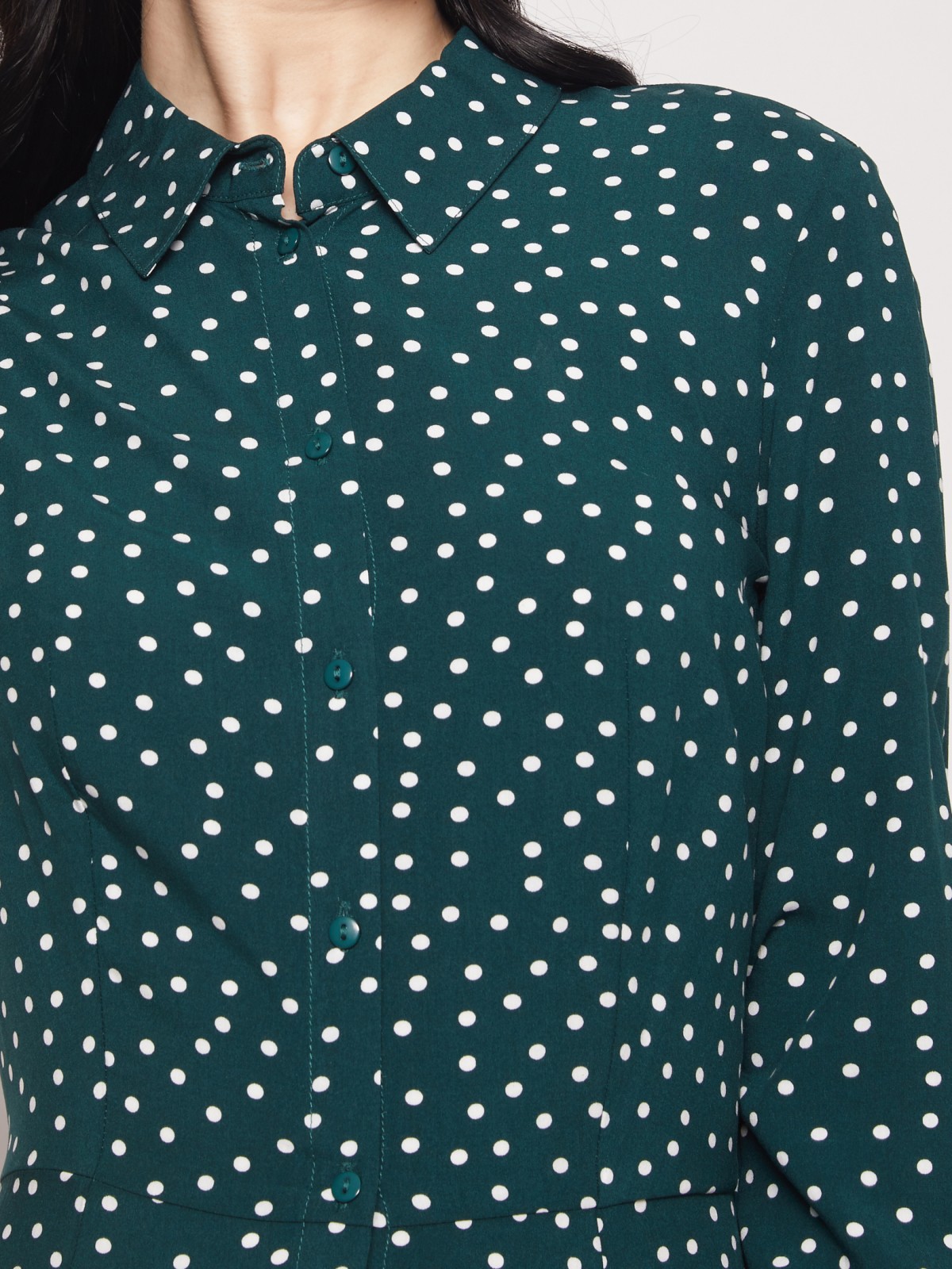 Платье-рубашка в горошек zolla 02131827Y023, цвет темно-зеленый, размер XS - фото 5
