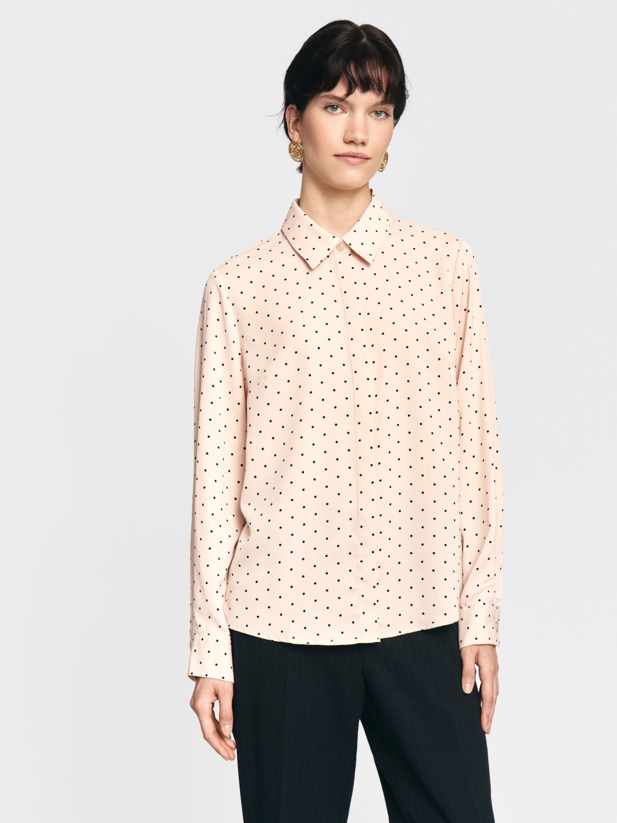 Рубашка прямого фасона в горошек