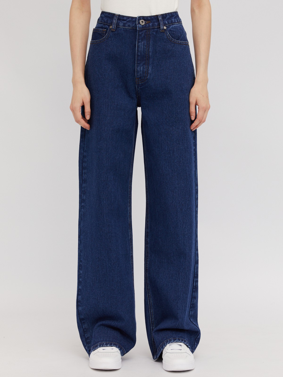Джинсы силуэта Wide со средней посадкой