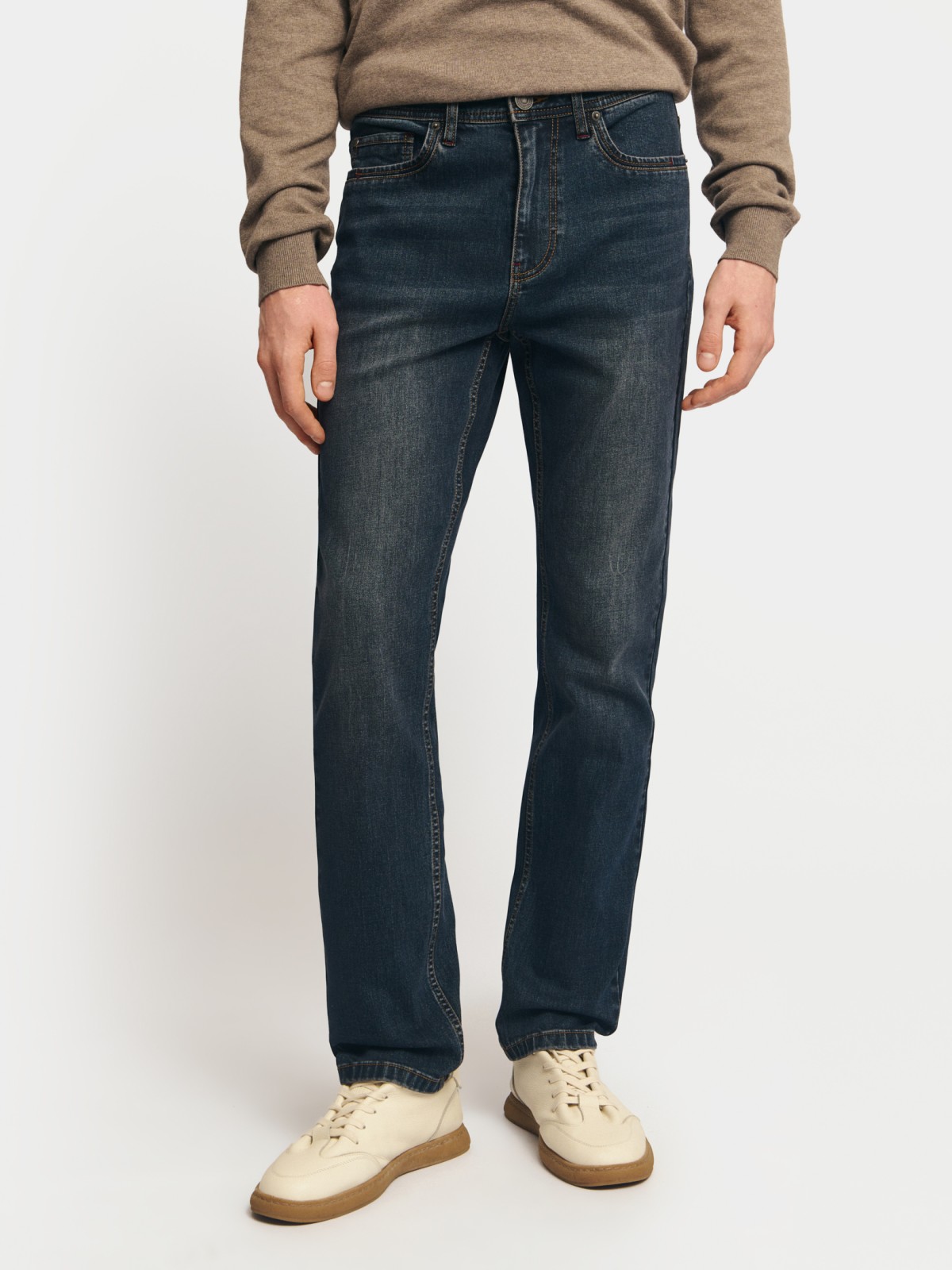 Джинсы фасона Slim