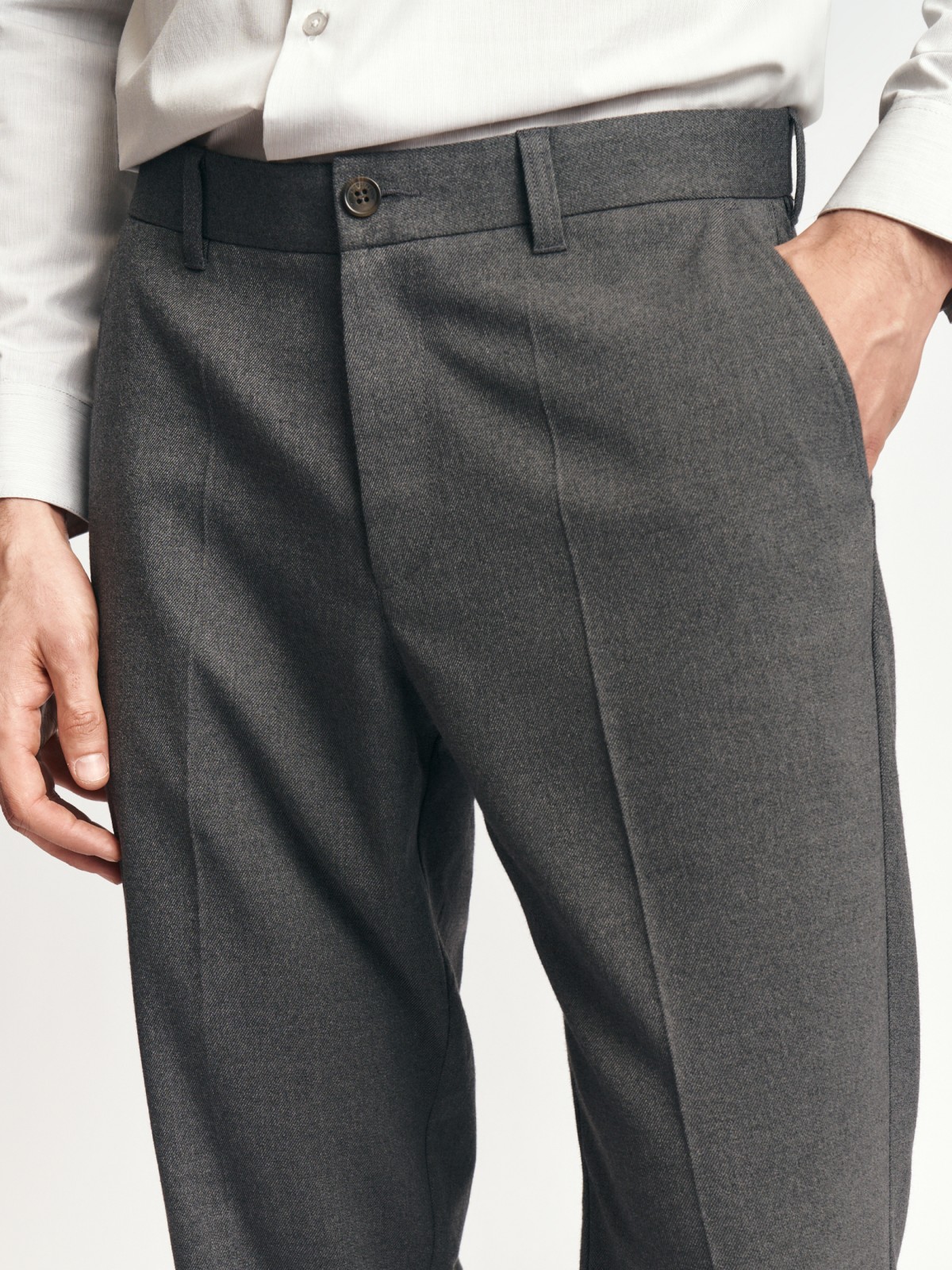 Брюки силуэта Carrot из хлопка