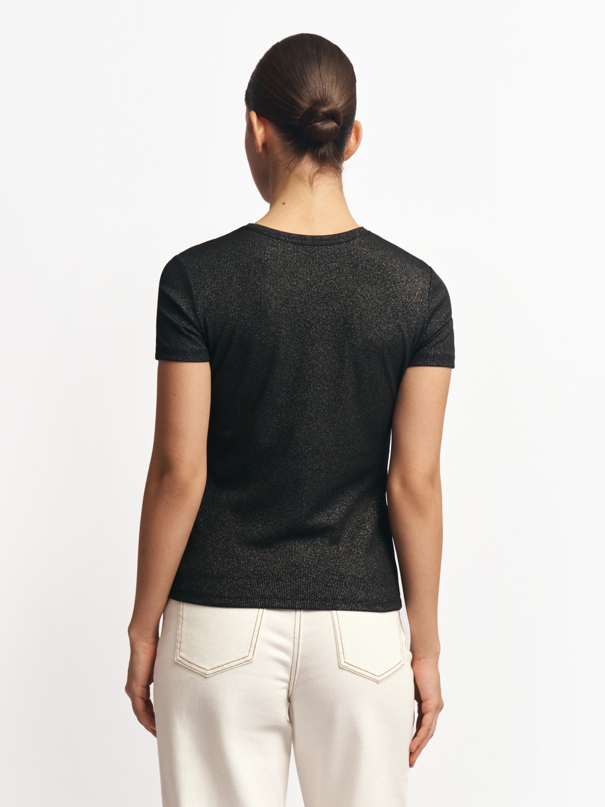 Прилегающая футболка с блеском