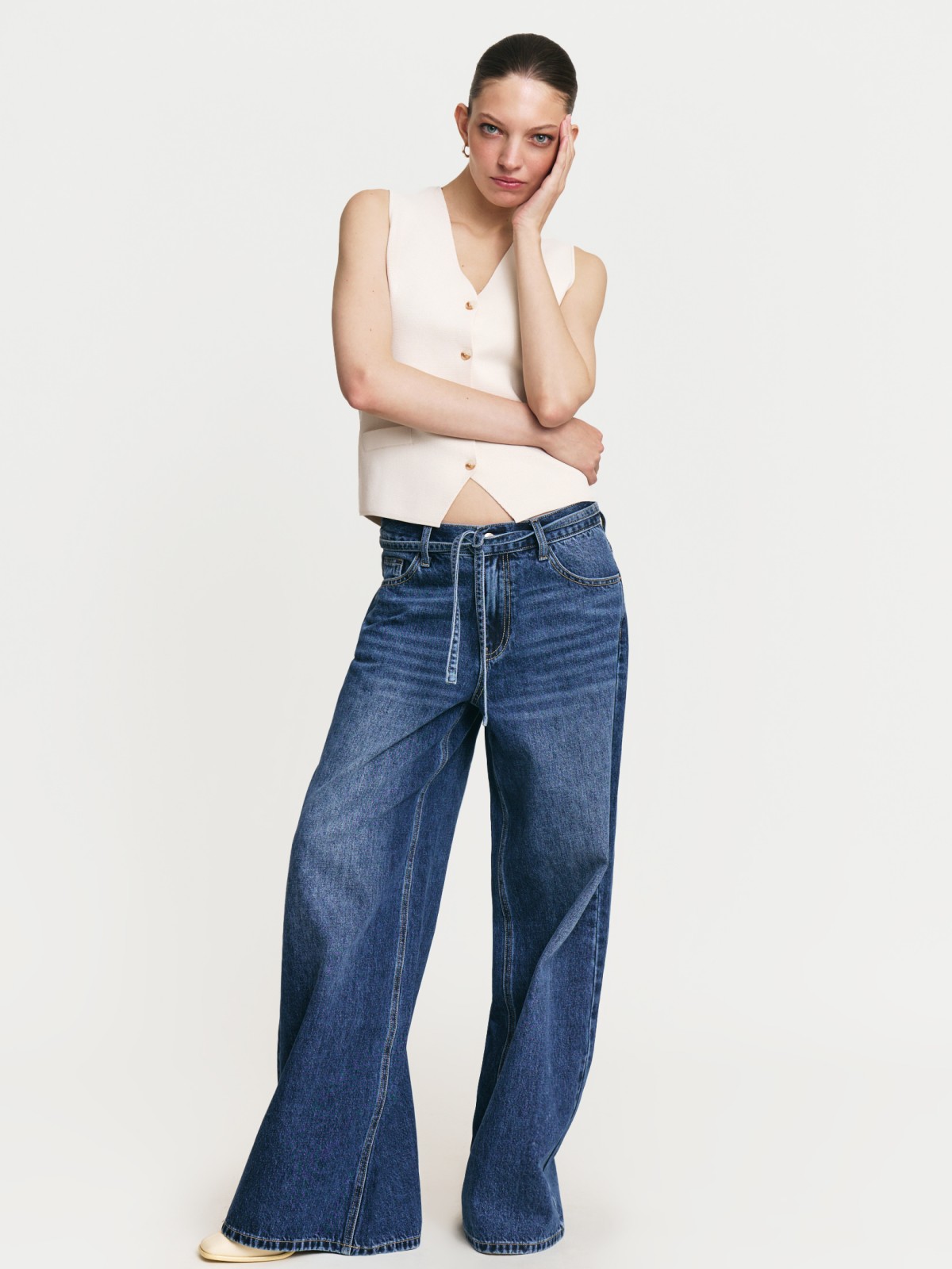 Джинсы силуэта Wide с посадкой Loose