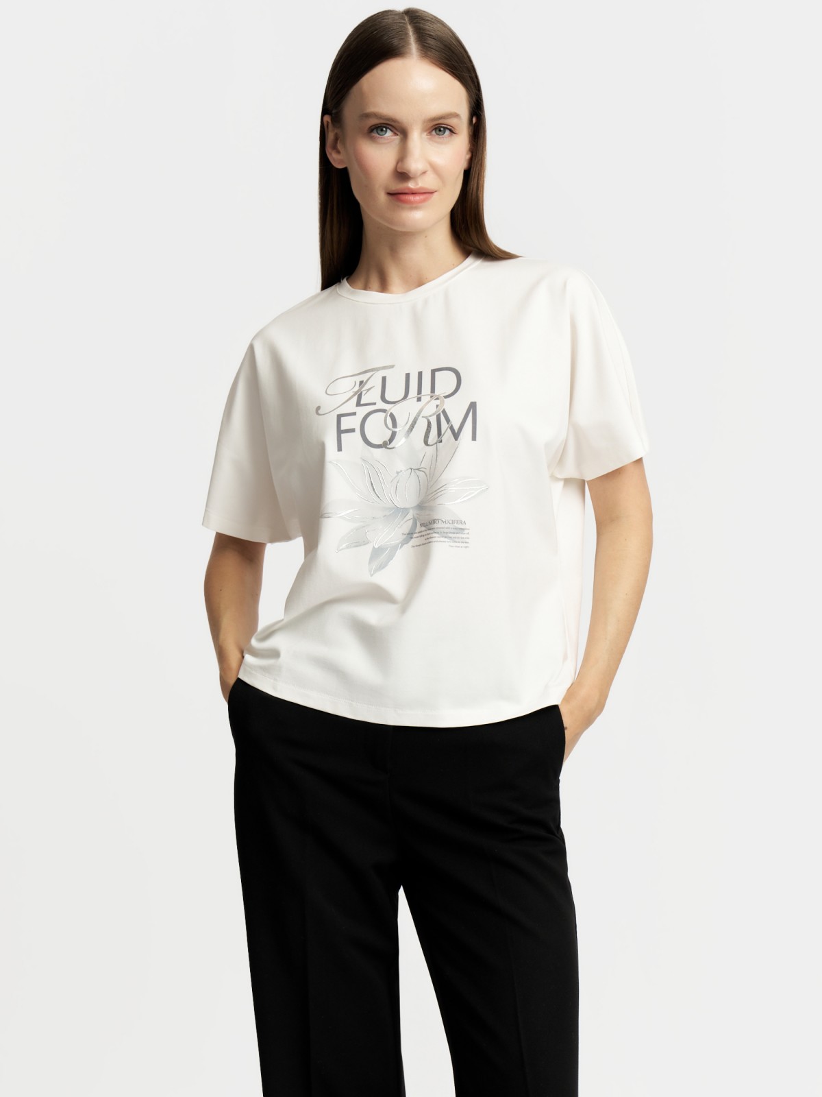 Футболка с коротким рукавом и принтом