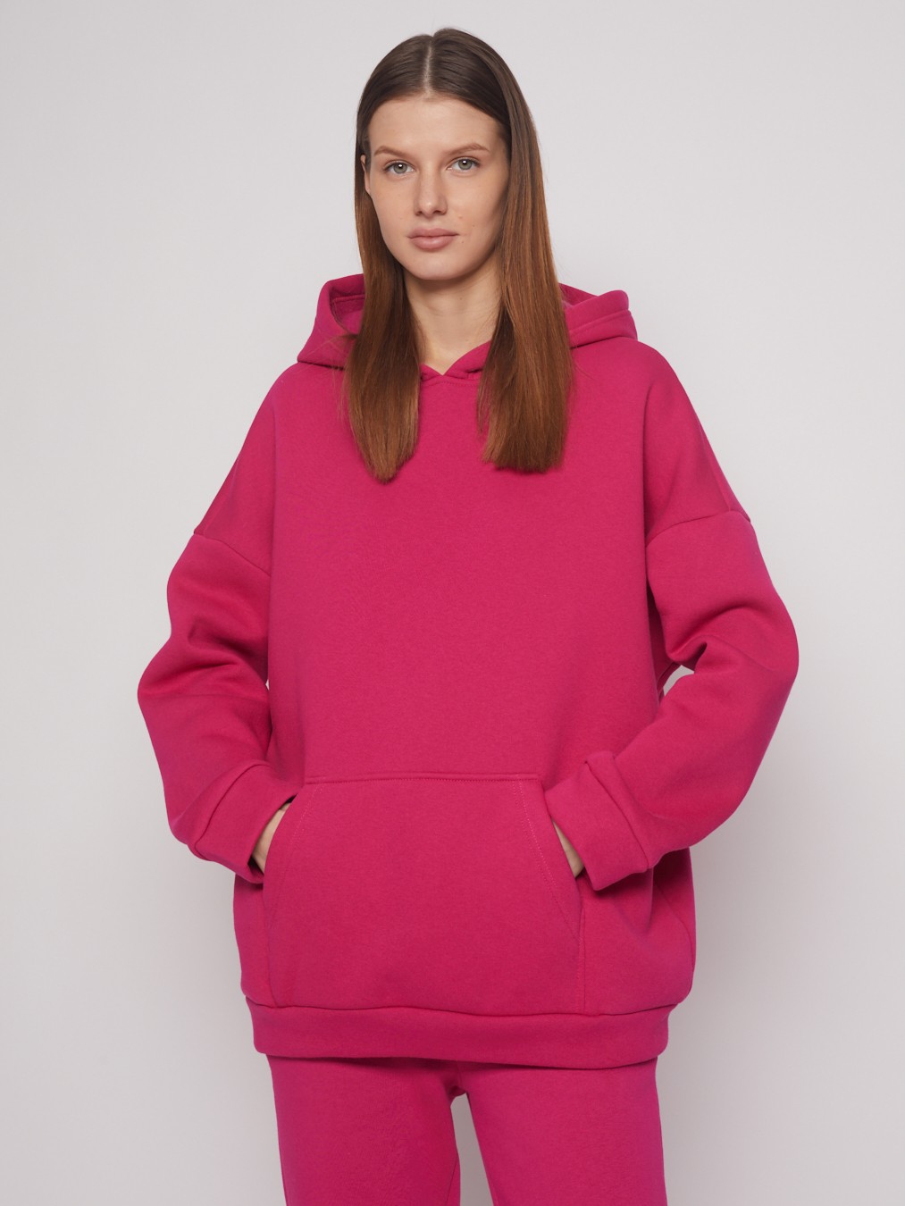 Утеплённый оверсайз худи с капюшоном