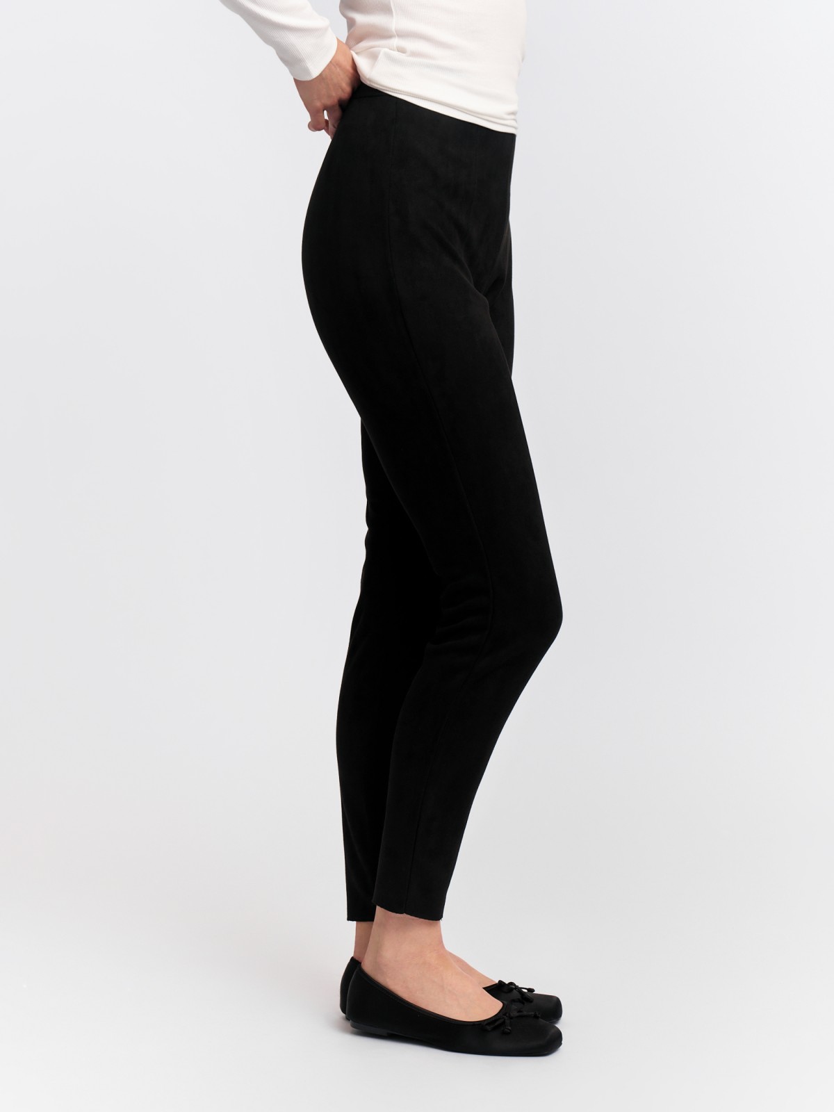 Легинсы из экозамши со стрелками