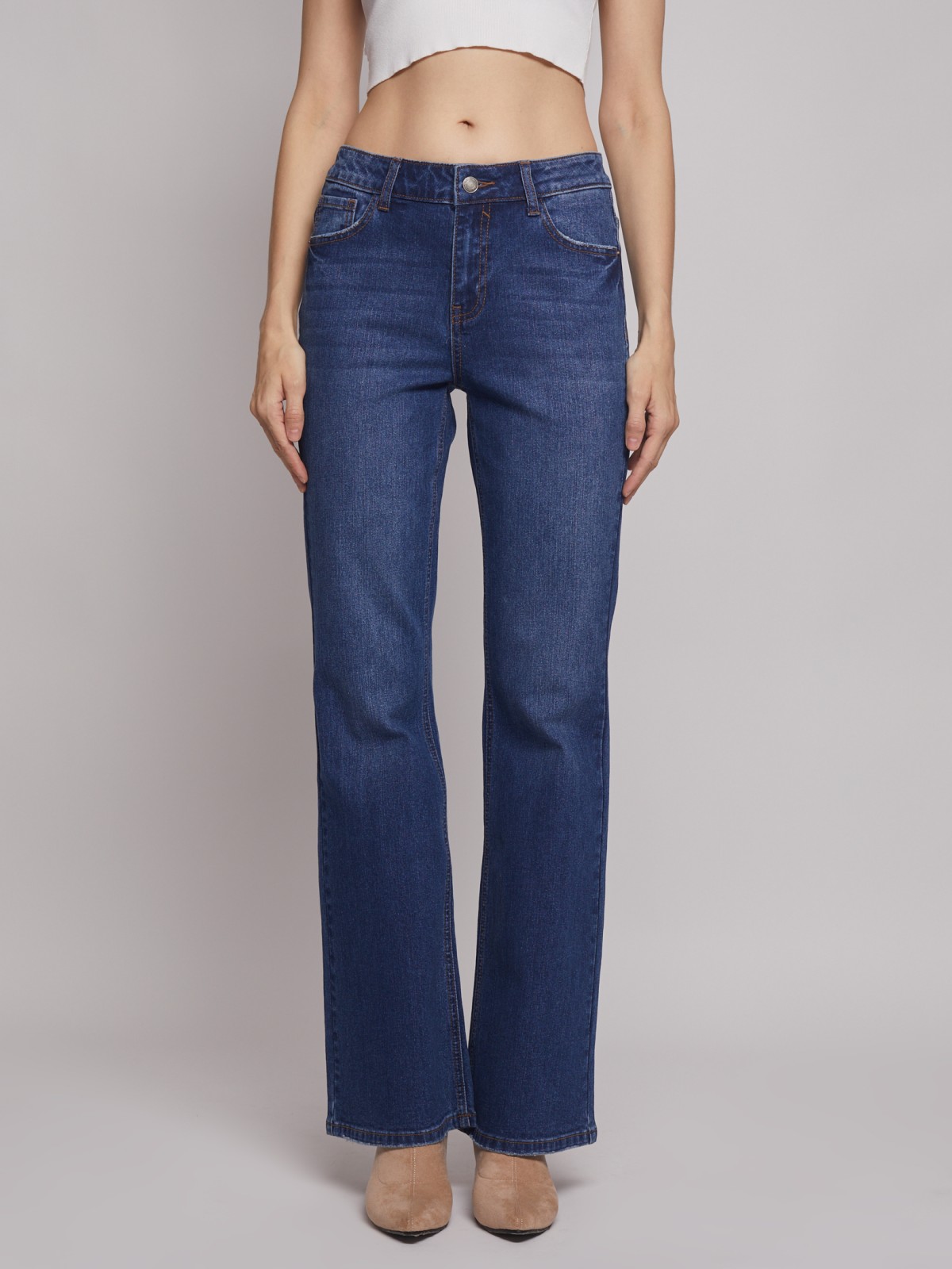 Джинсы силуэта Bootcut