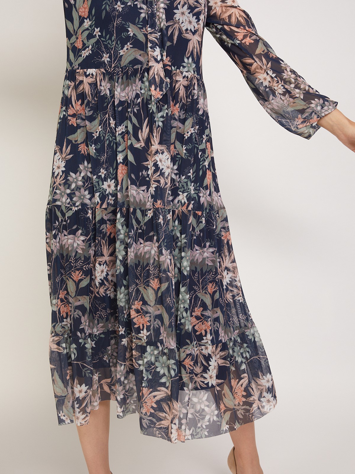 Платье миди с цветочным принтом zolla 021348159121, размер XS - фото 5
