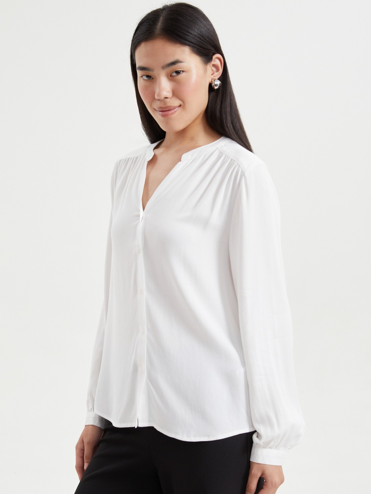 Офисная рубашка из вискозы с длинным рукавом