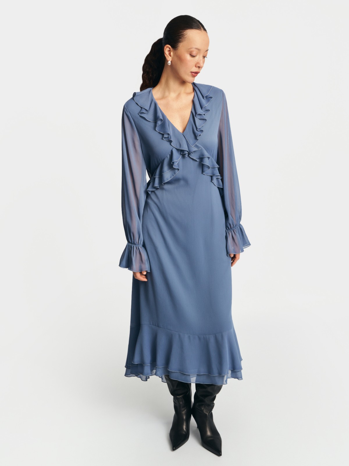 Платье макси из шифона с воланами