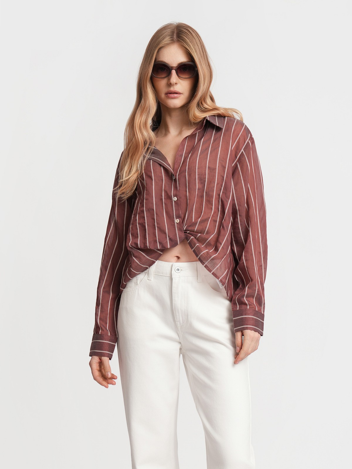 Блузка с  длинными рукавами