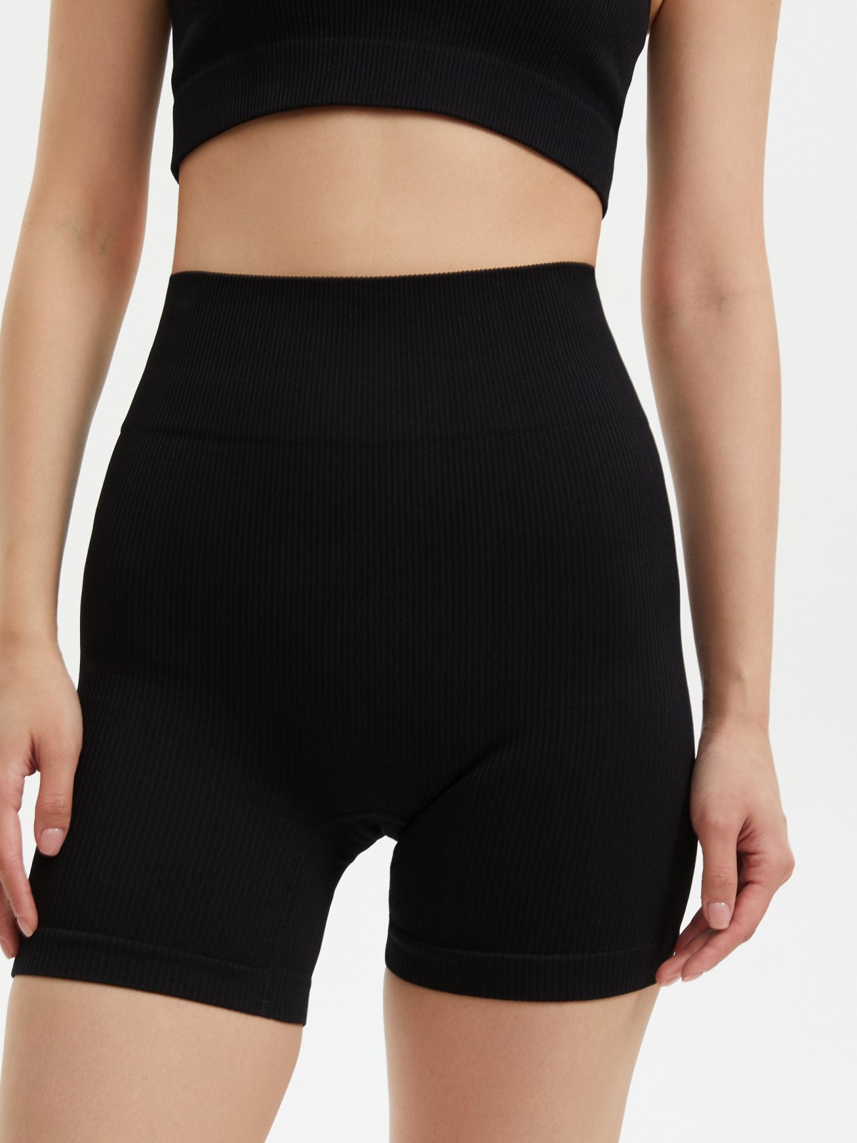 Трикотажные короткие шорты-велосипедки