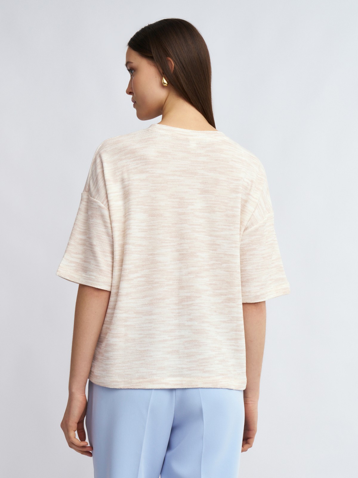 Футболка из вязаного трикотажа