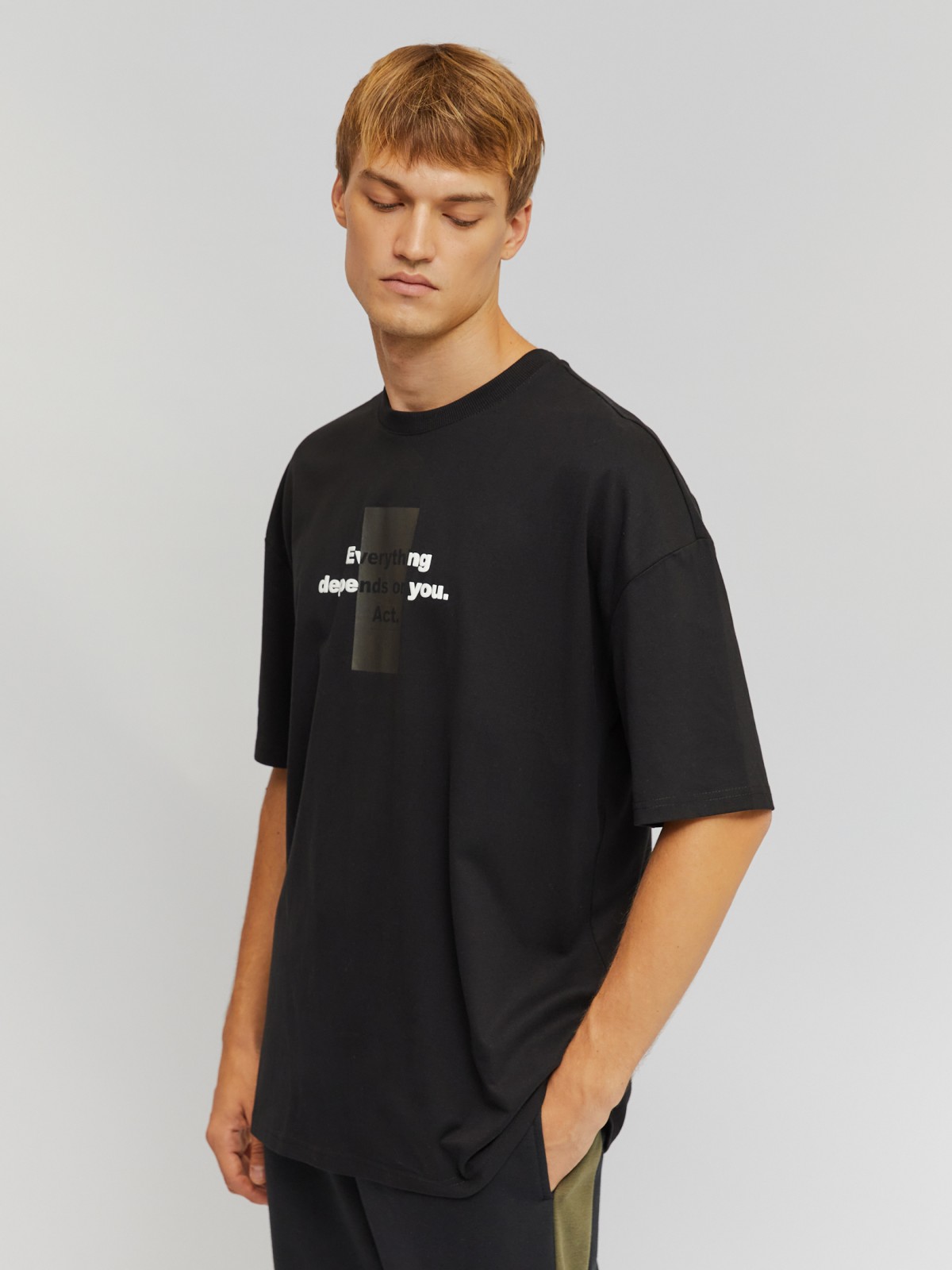 Футболка оверсайз силуэта из хлопка с надписью