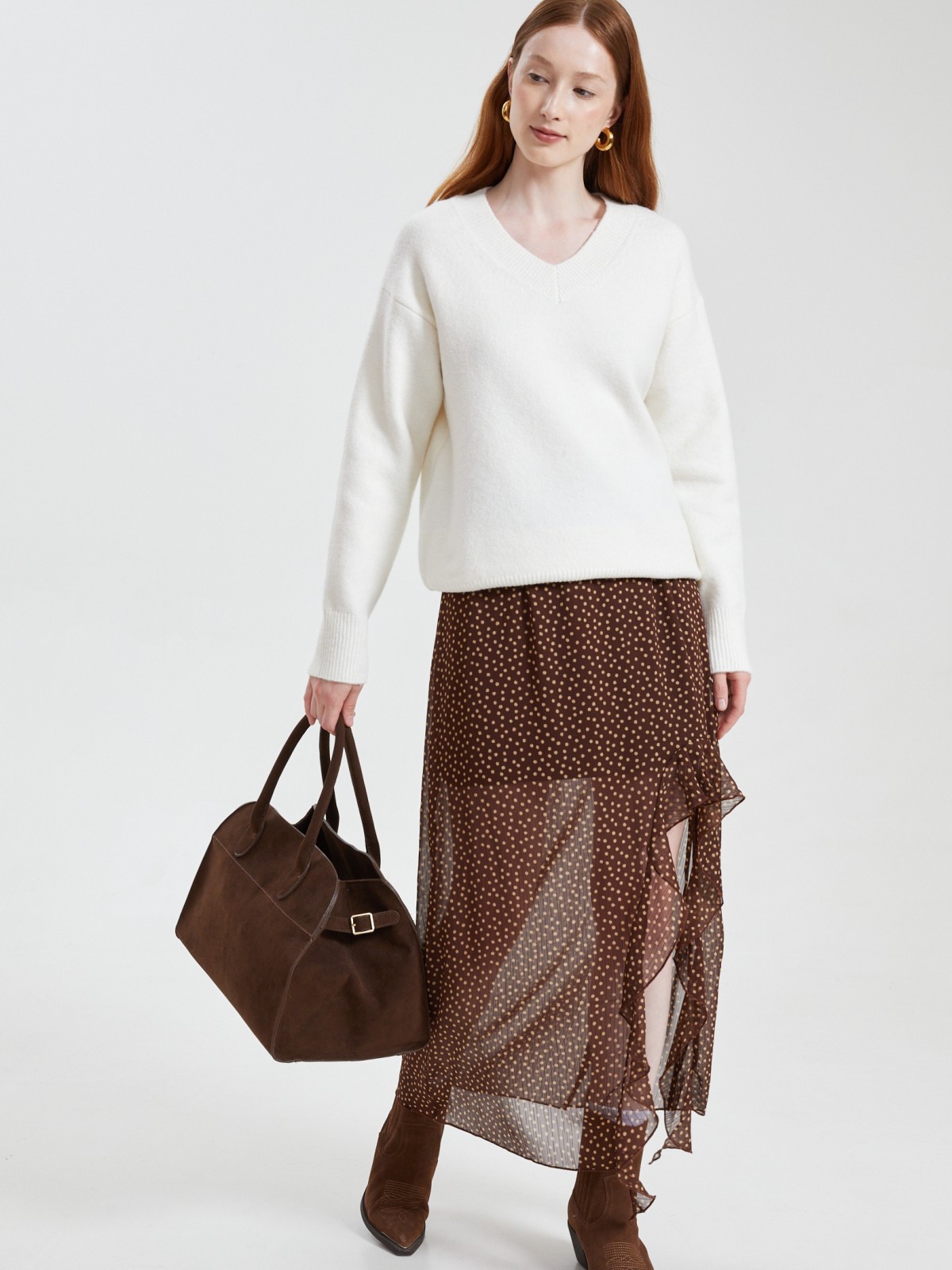 Вязаный пуловер с вырезом и длинным рукавом