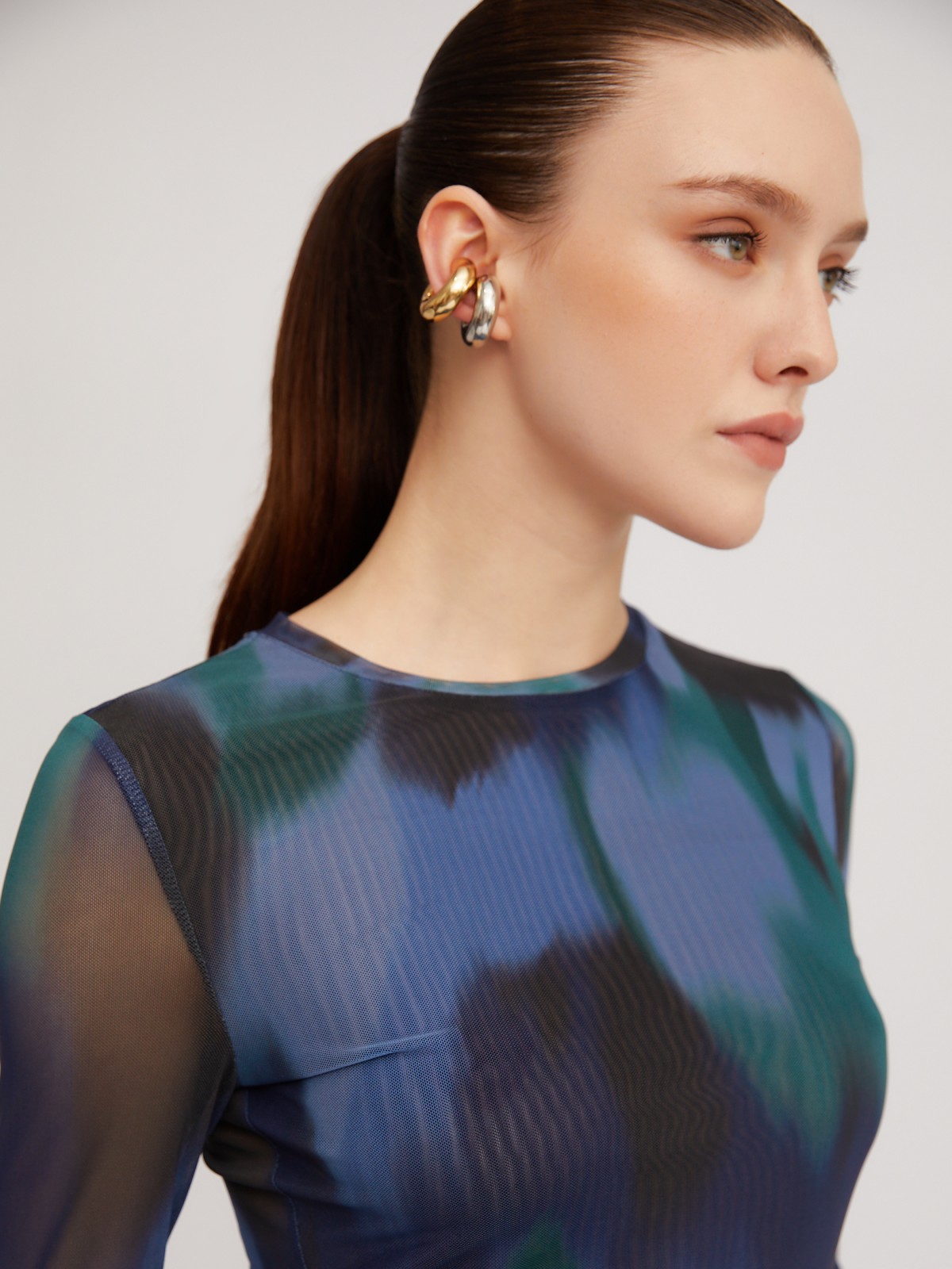 Лонгслив из сетчатого материала с принтом Soft Focus