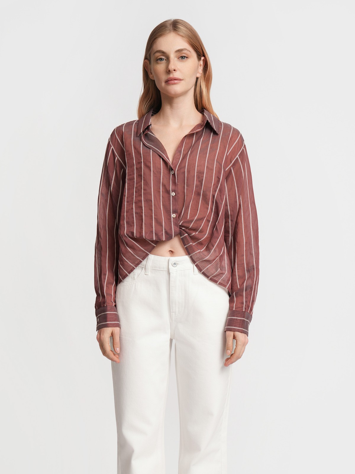 Блузка с  длинными рукавами