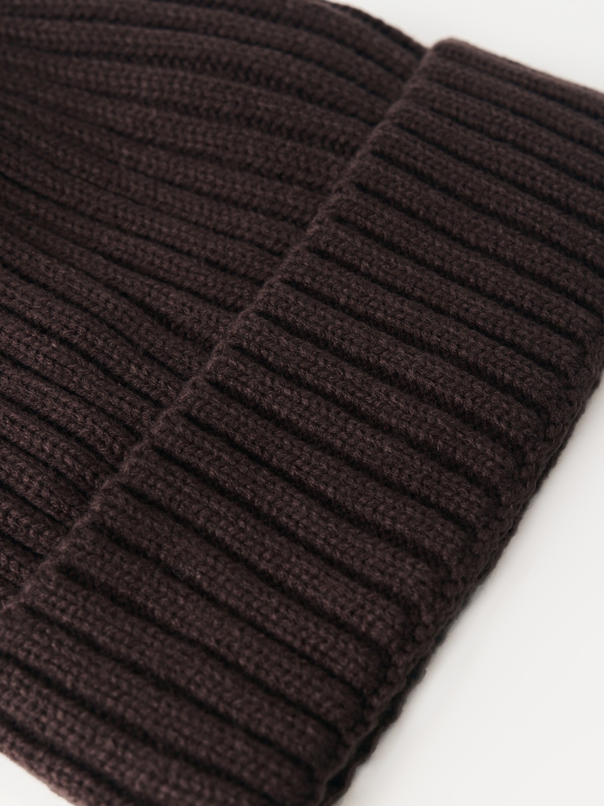 Вязаная шапка-бини с флисом