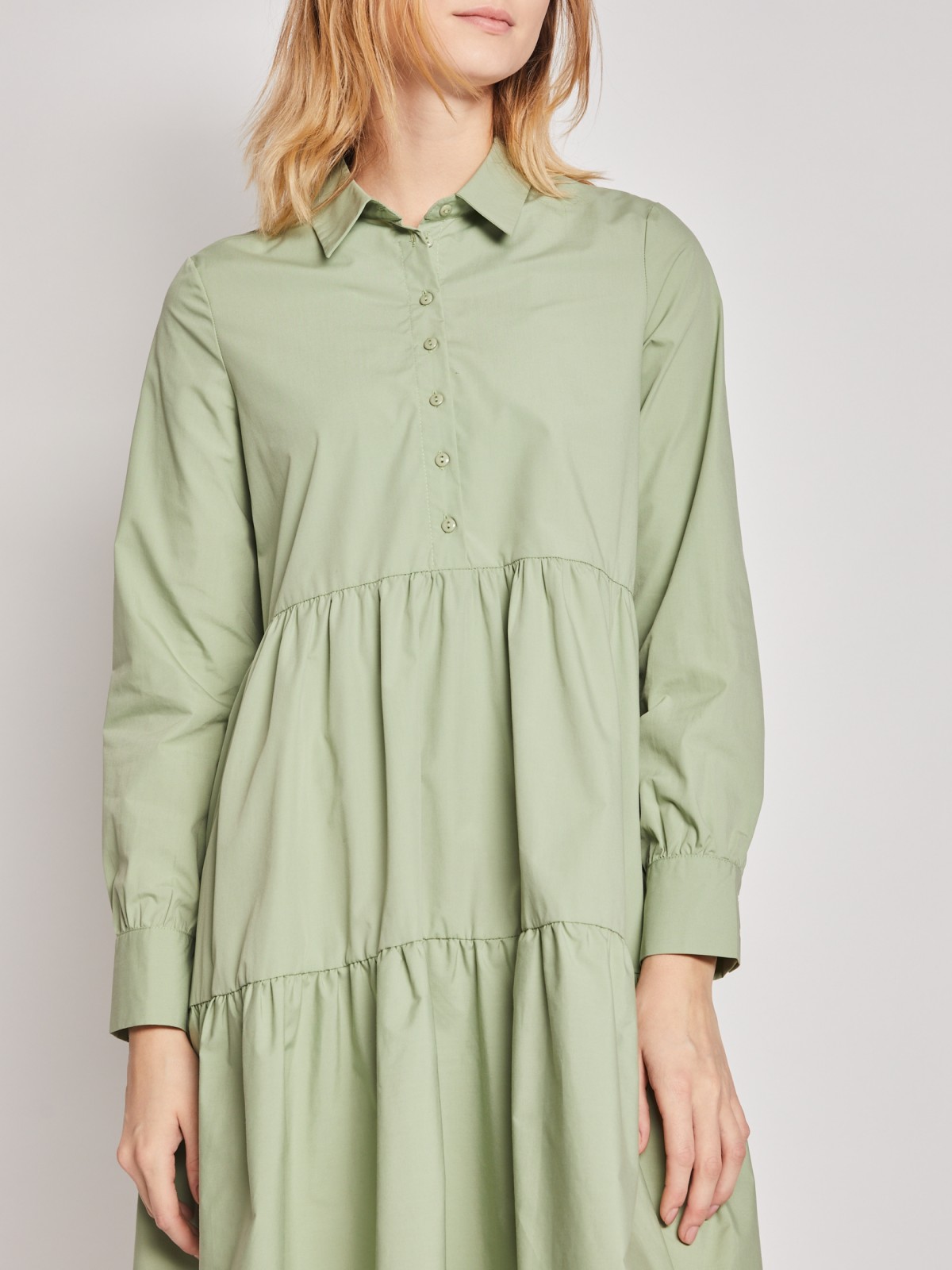 Ярусное платье-рубашка zolla 022138291223, цвет светло-зеленый, размер XS - фото 4