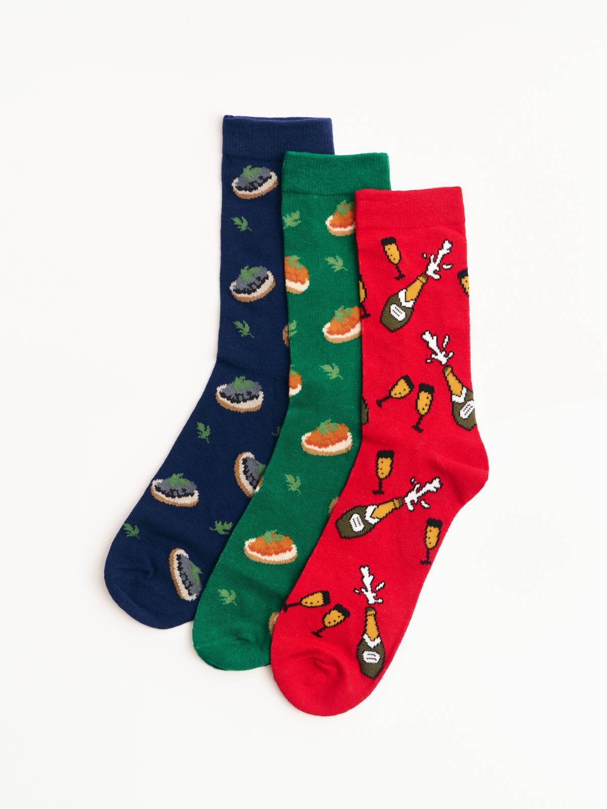 Новогодний набор носков 3 пары в комплекте 299₽