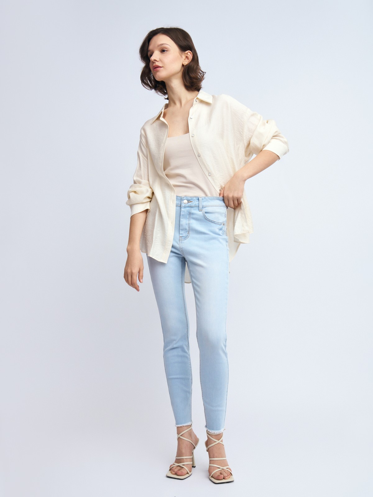 Джинсы силуэта Skinny с бахромой