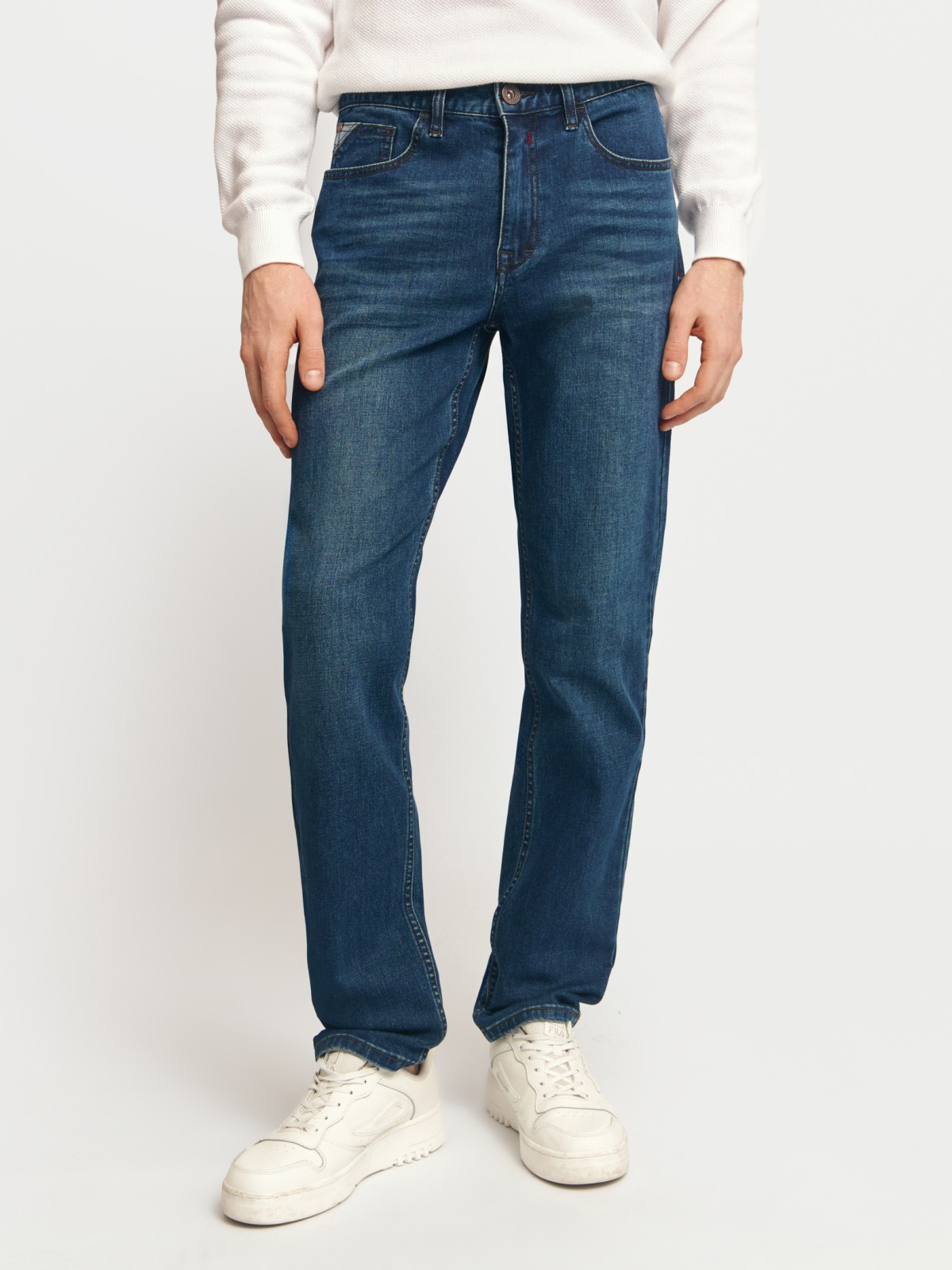 Джинсы фасона Tapered