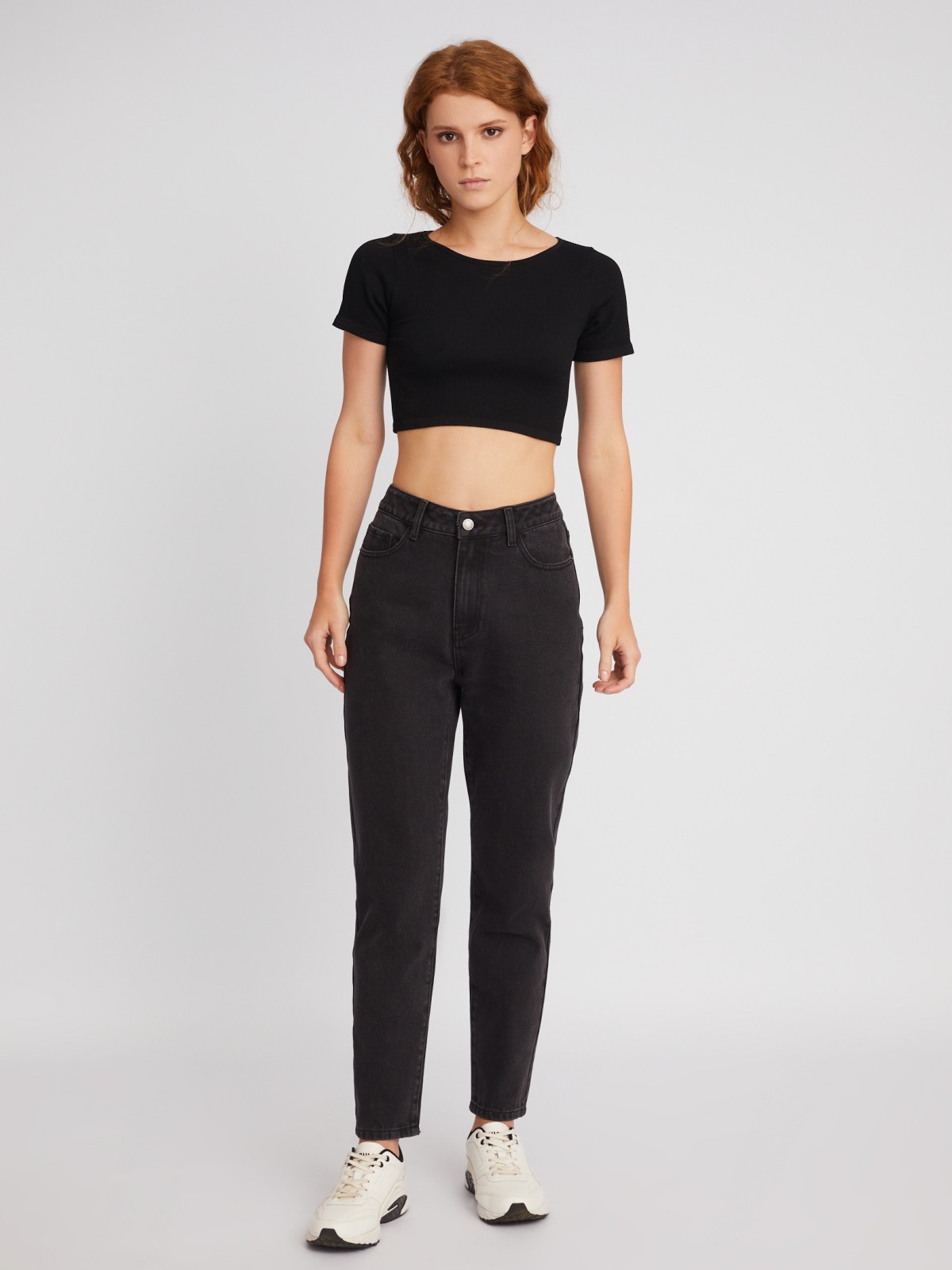 Джинсы силуэта Mom Fit с высокой посадкой