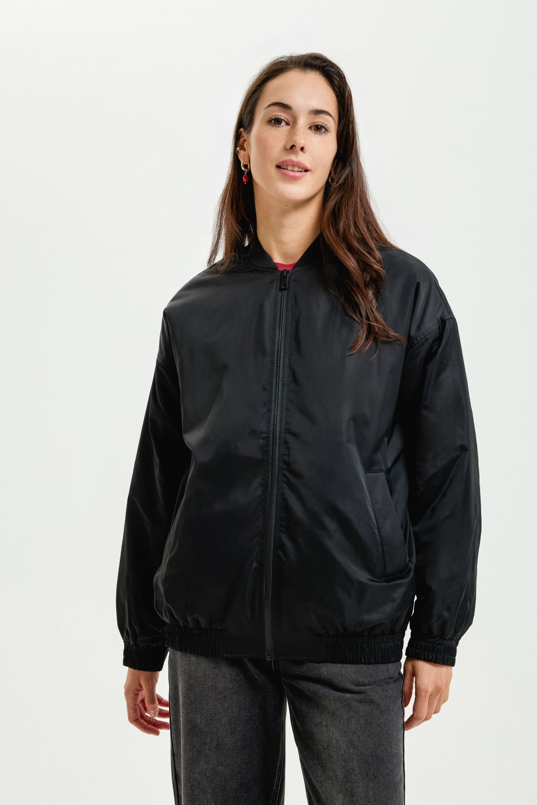 Утеплённая куртка-бомбер на синтепоне