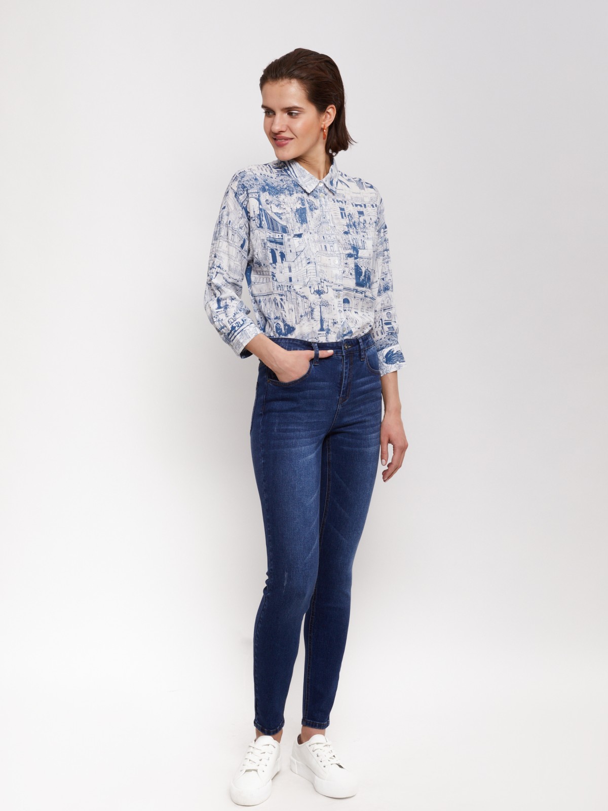 Джинсы силуэта Skinny