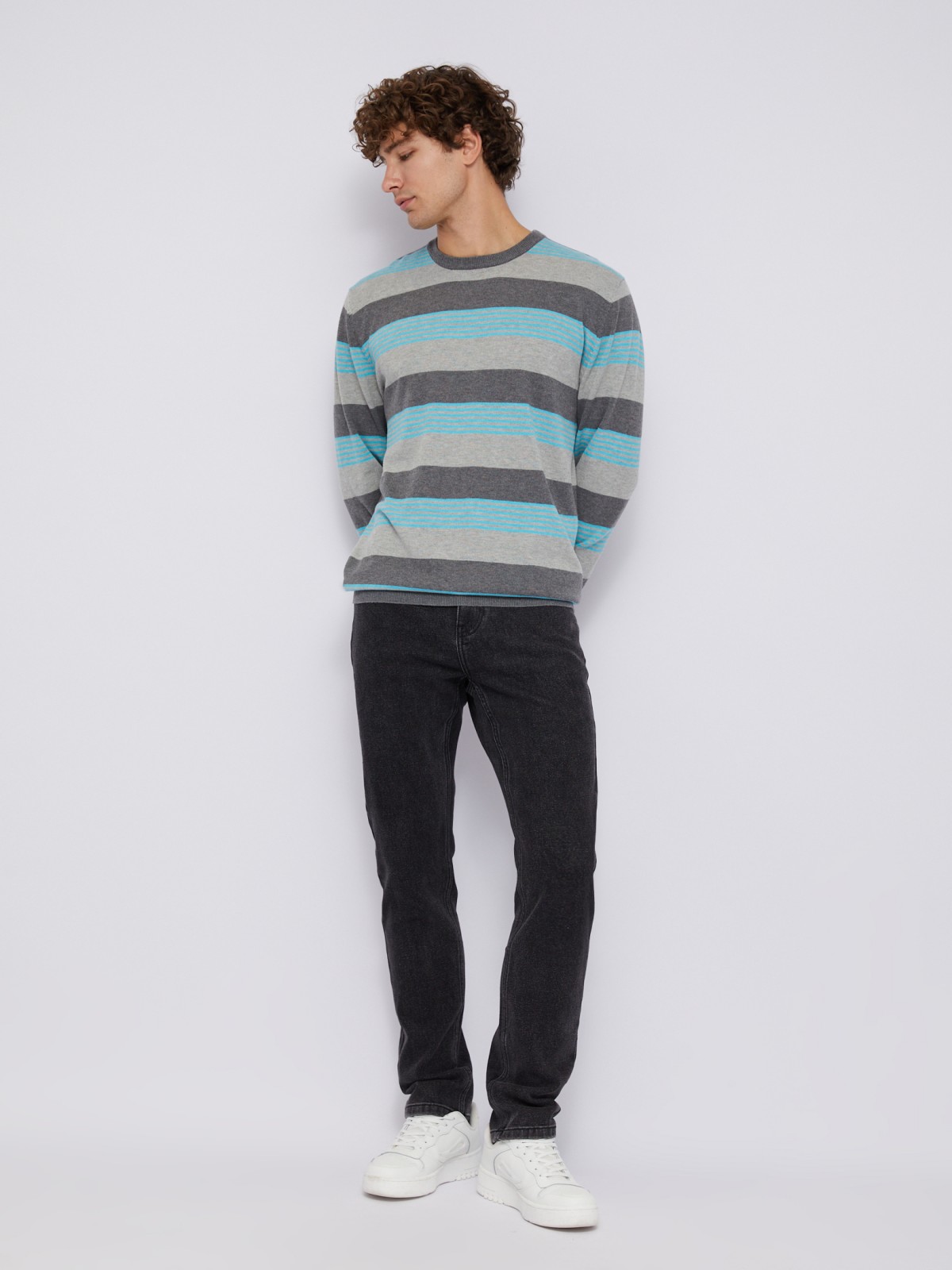 Тонкий вязаный джемпер из хлопка в полоску